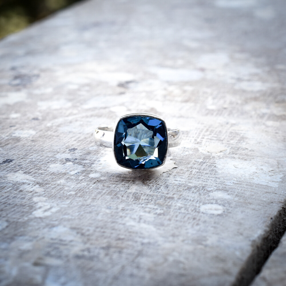 Wonderful Tanzanite Gemstone 925 Sterling Silver Handmade Ring All Size