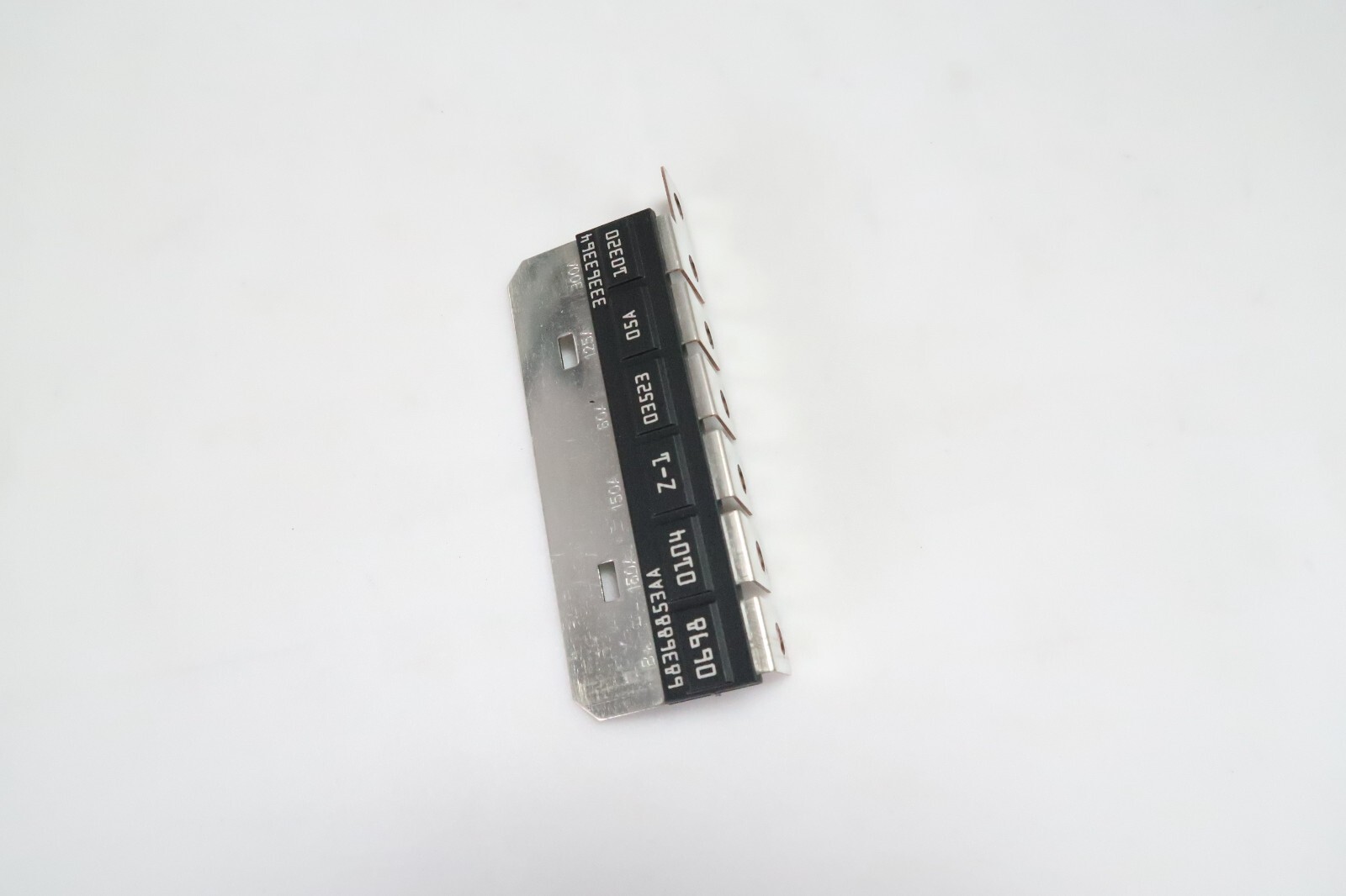 68368853AA for 2018-2023 JEEP WRANGLER JL Z Case Fuse Array