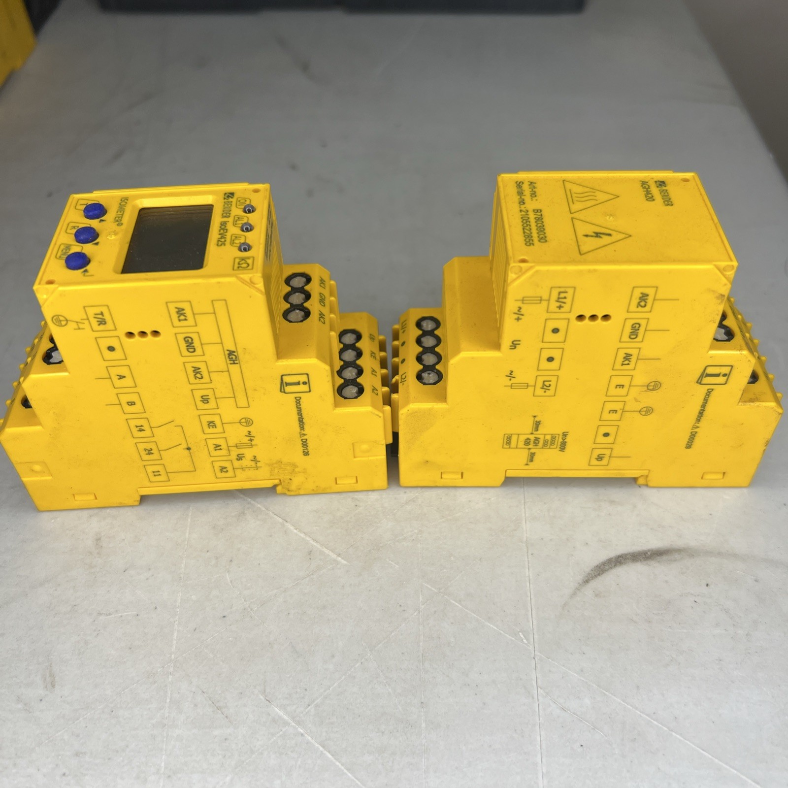 Bender ISOEV425-D4-4 Isometer With Coupling Device AGH420