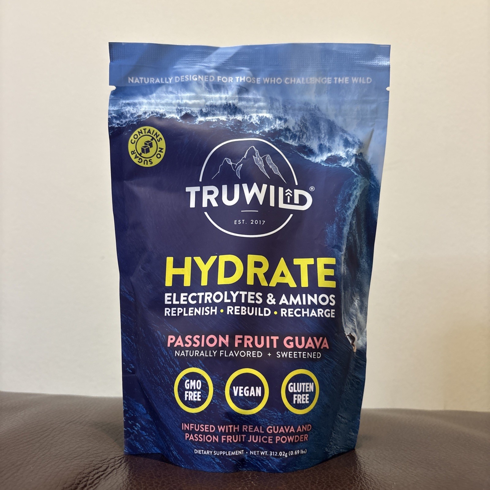 Truwild, Hydrate Electrolytes & Aminos, Passionfruit Guava, 312.02g