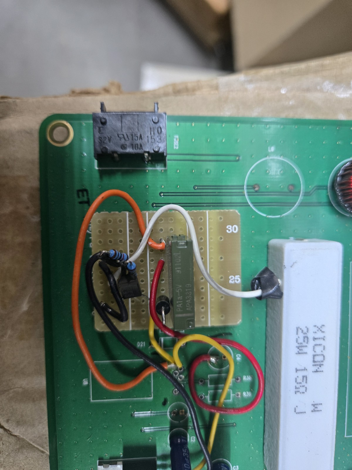 NEW XICOM TECHNOLOGY board Relay 25w , 15 Oms