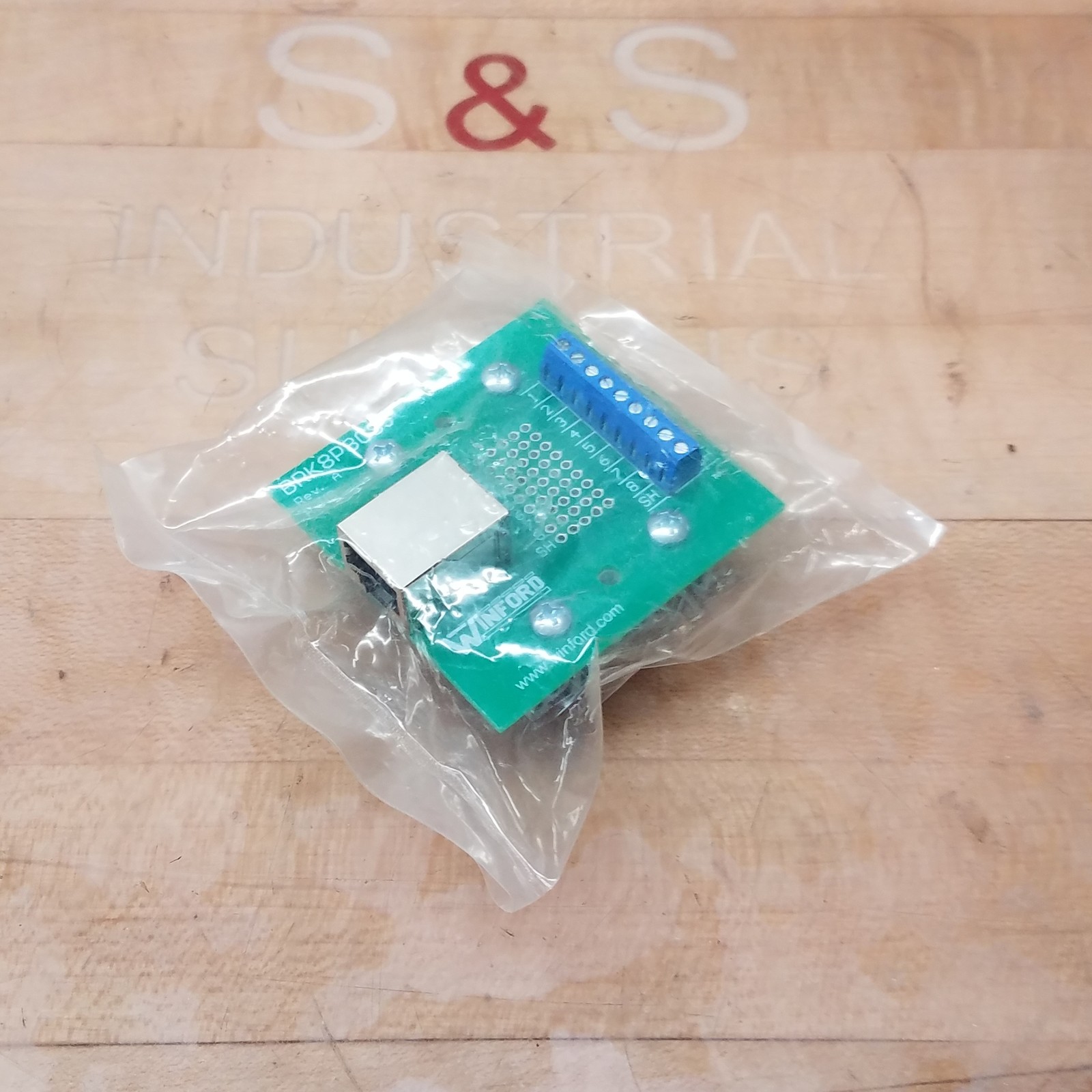 Winford BRK8P8CSJ Breakout Board, Rev A - NEW