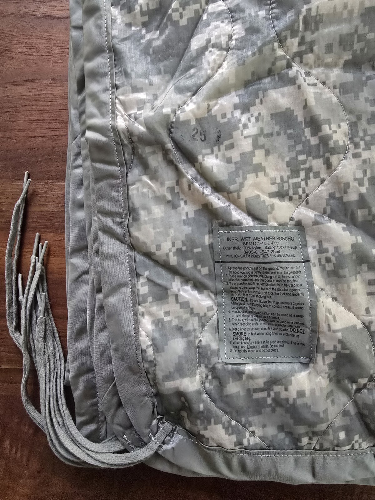 USGI ARMY ACU DIGITAL WET WEATHER PONCHO LINER WOOBIE BLANKET US MILITARY Mint