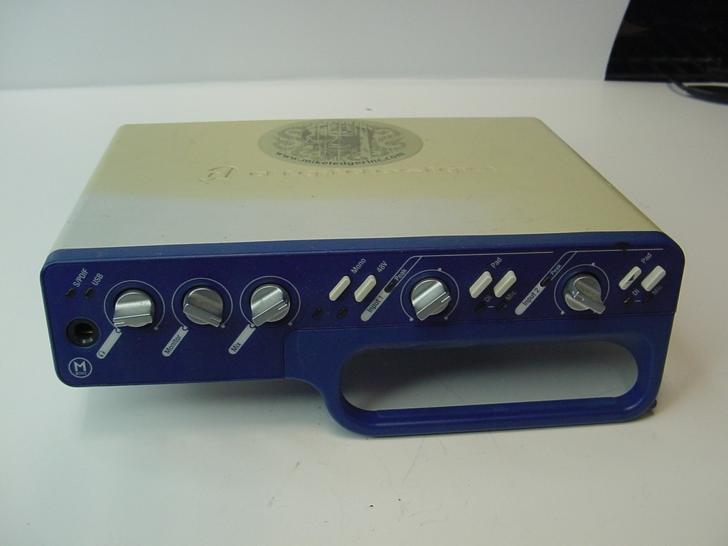 DIGIDESIGN MBOX 2 DIGITAL AUDIO INTERFACE