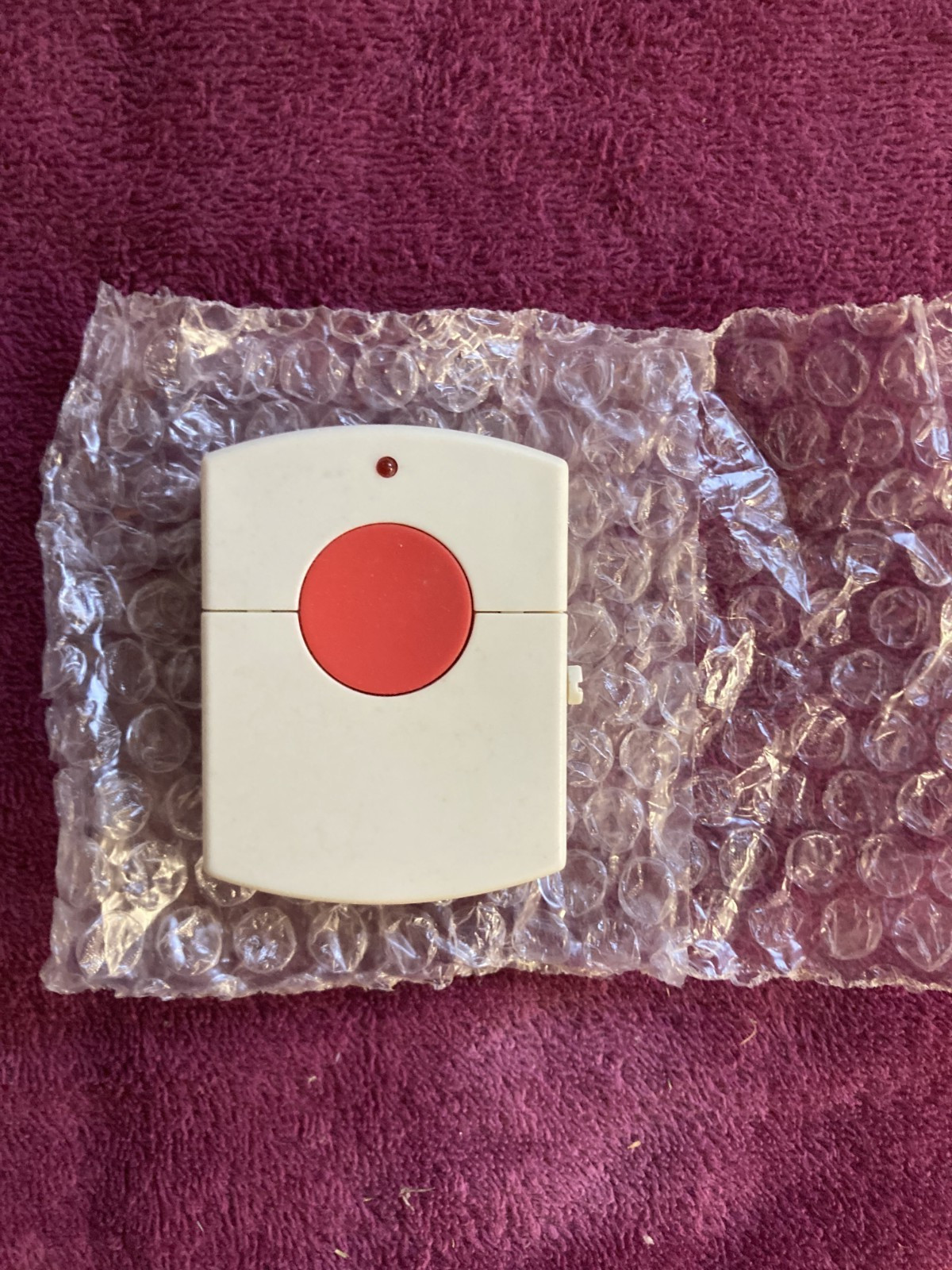 X10 Wireless Security Big Red Panic Button Model KR15A-C New in box