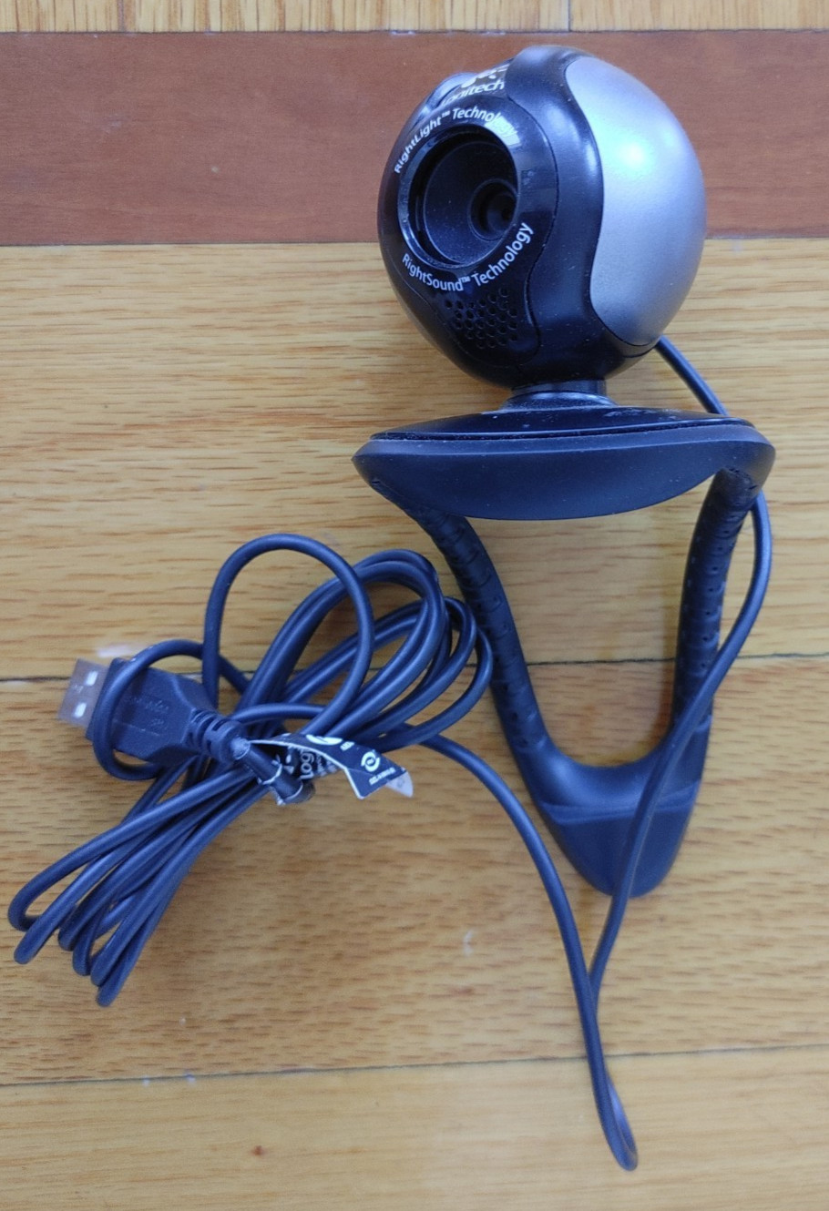 Logitech QuickCam Communicate STX Web Cam + Software CD-ROM