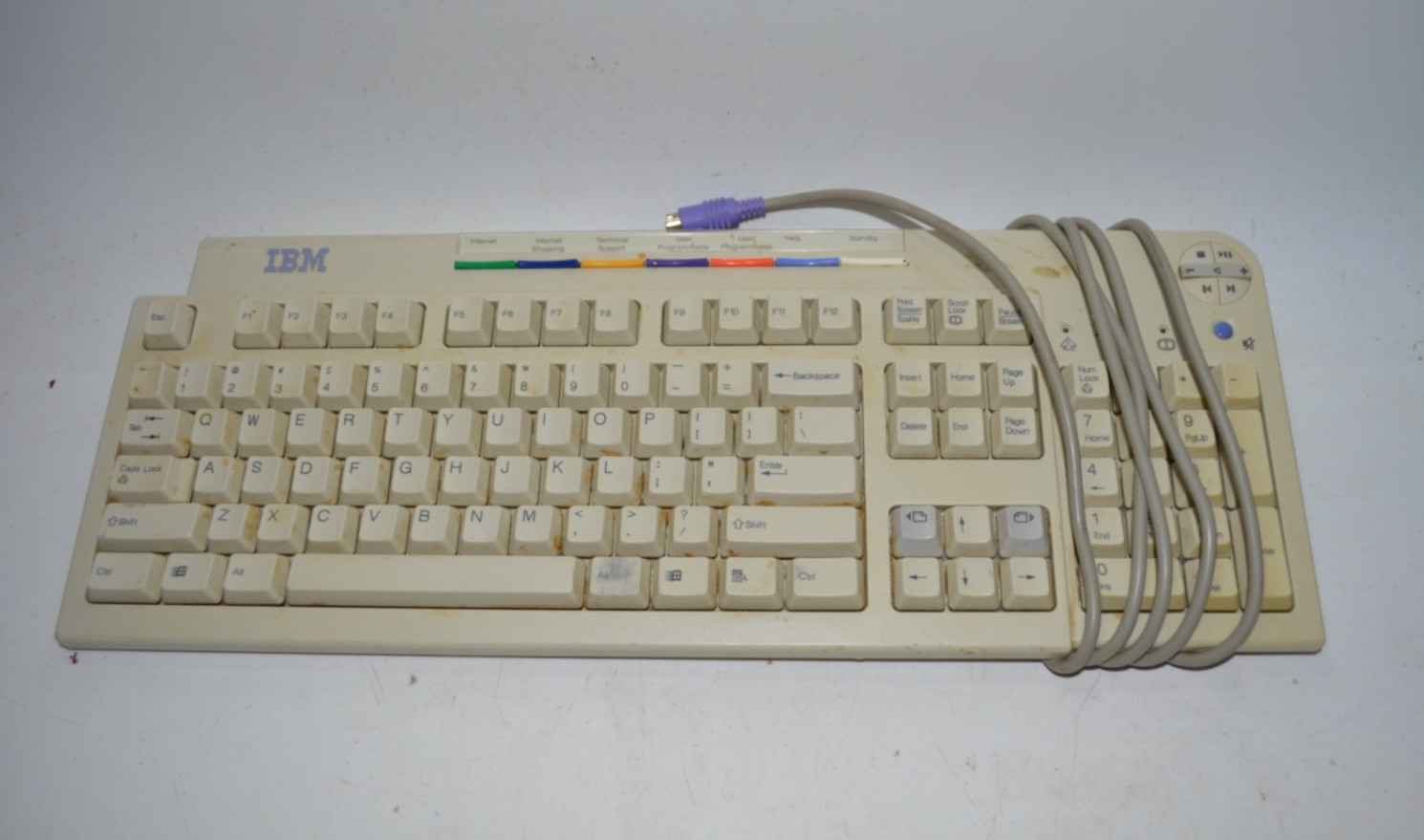 Vintage IBM KB‑9930 Corded Keyboard – Working – Used – Normal Wear – Tested