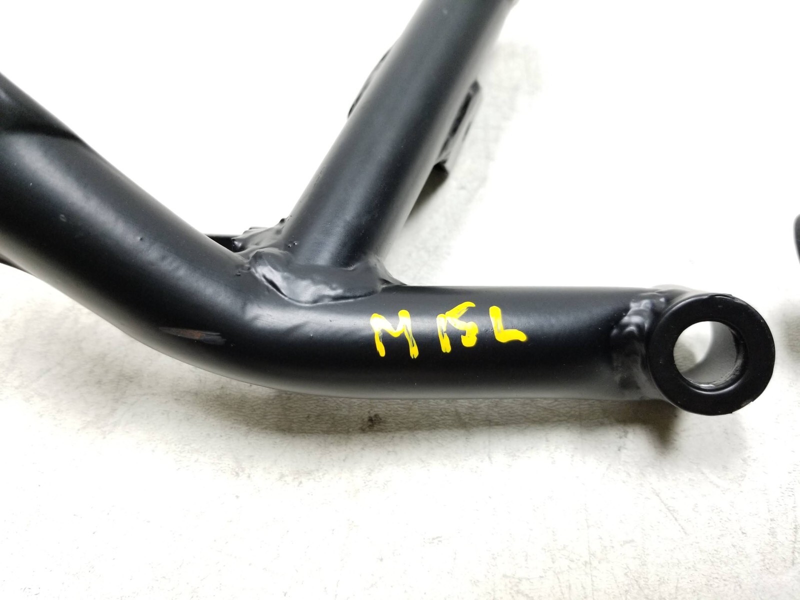 20 - 24 Benelli 302S Frame Bracket Holder Support Left & Right OEM