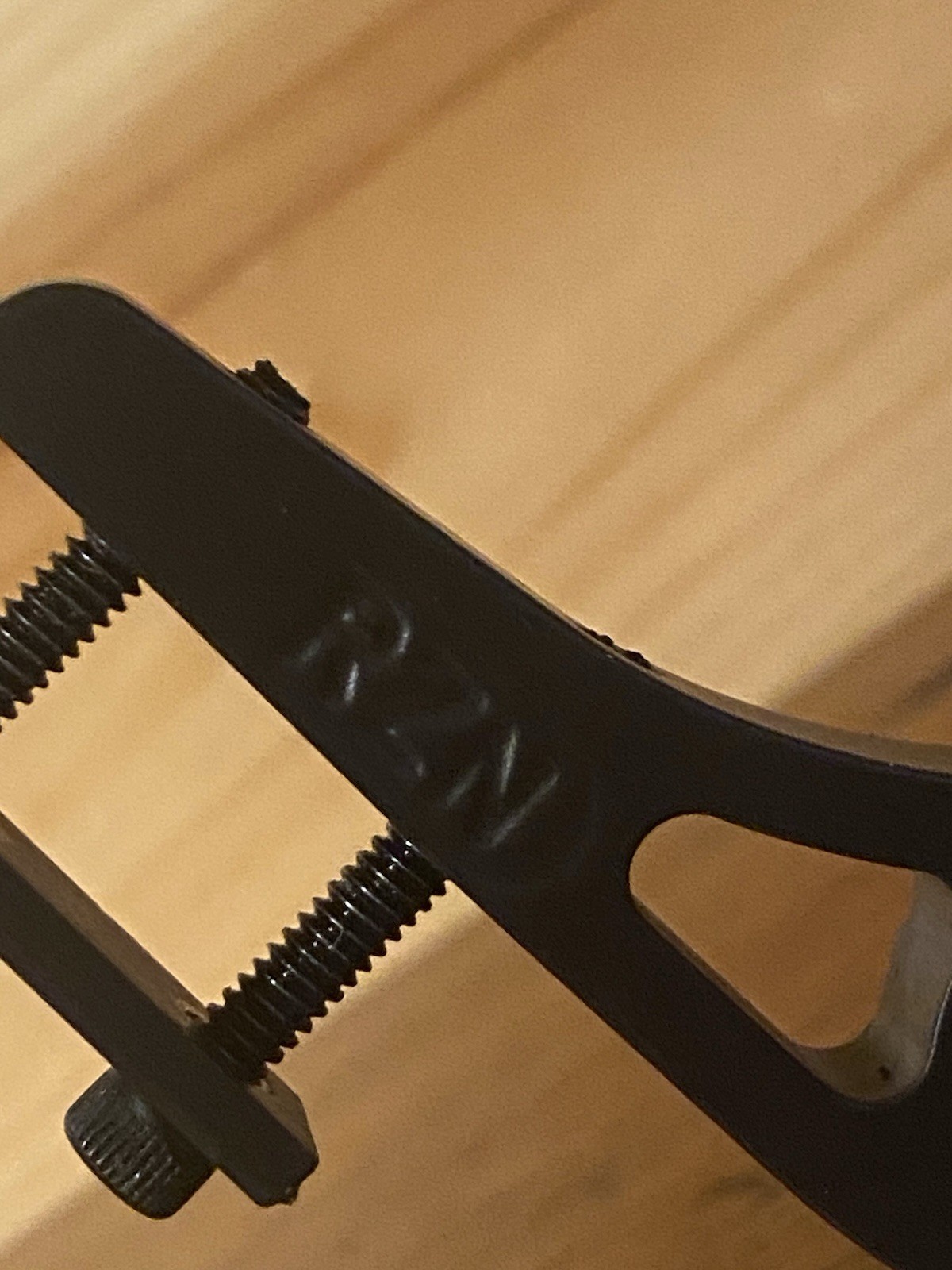 Mathews Reezen RZN Limb Tips with String Suppressor and Harmonic Damper Solo Cam