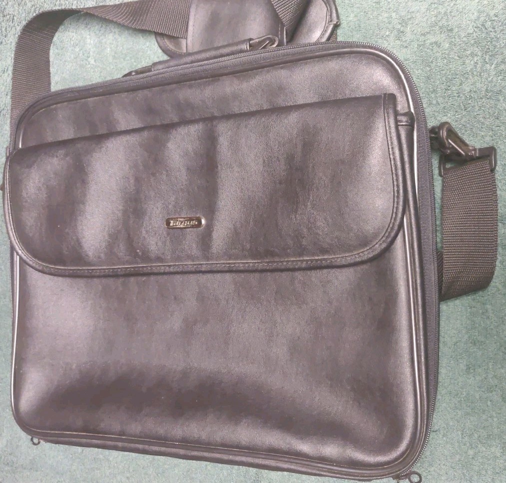 Targus Laptop Bag Black TBC010‑01 Shoulder Case