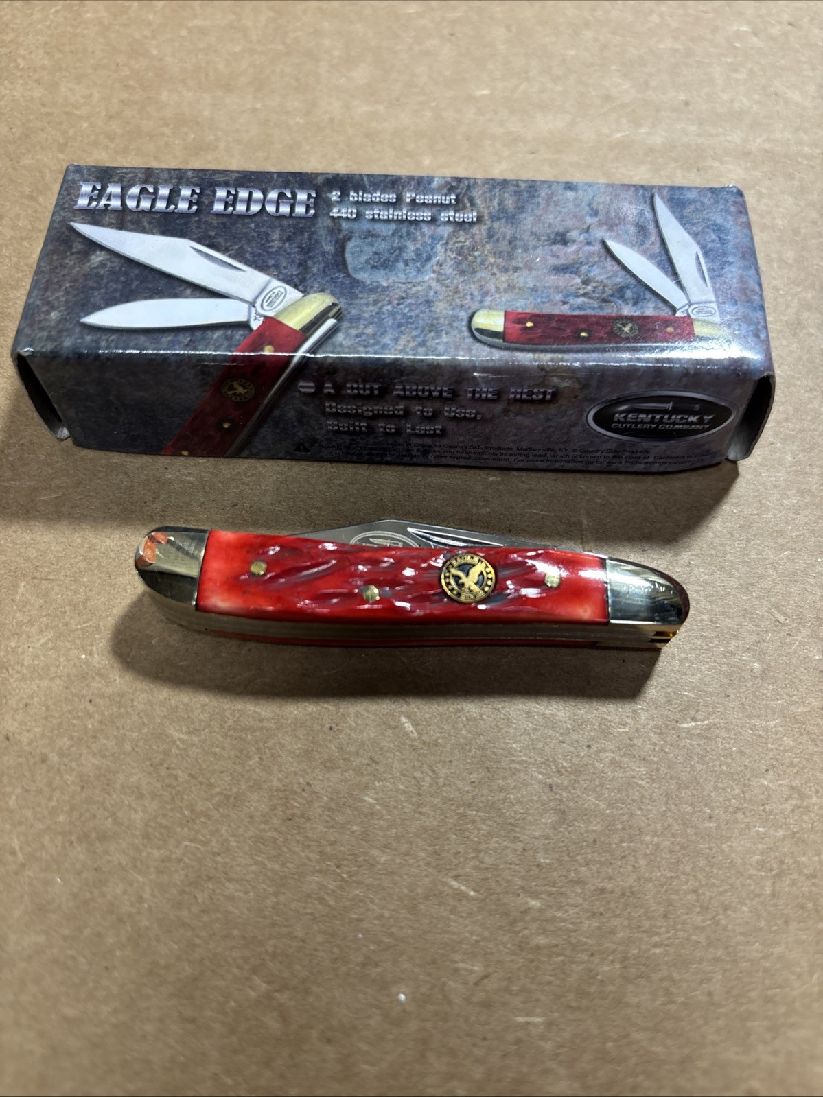 KENTUCKY EAGLE EDGE RED PEANUT Pocket Knife NEW