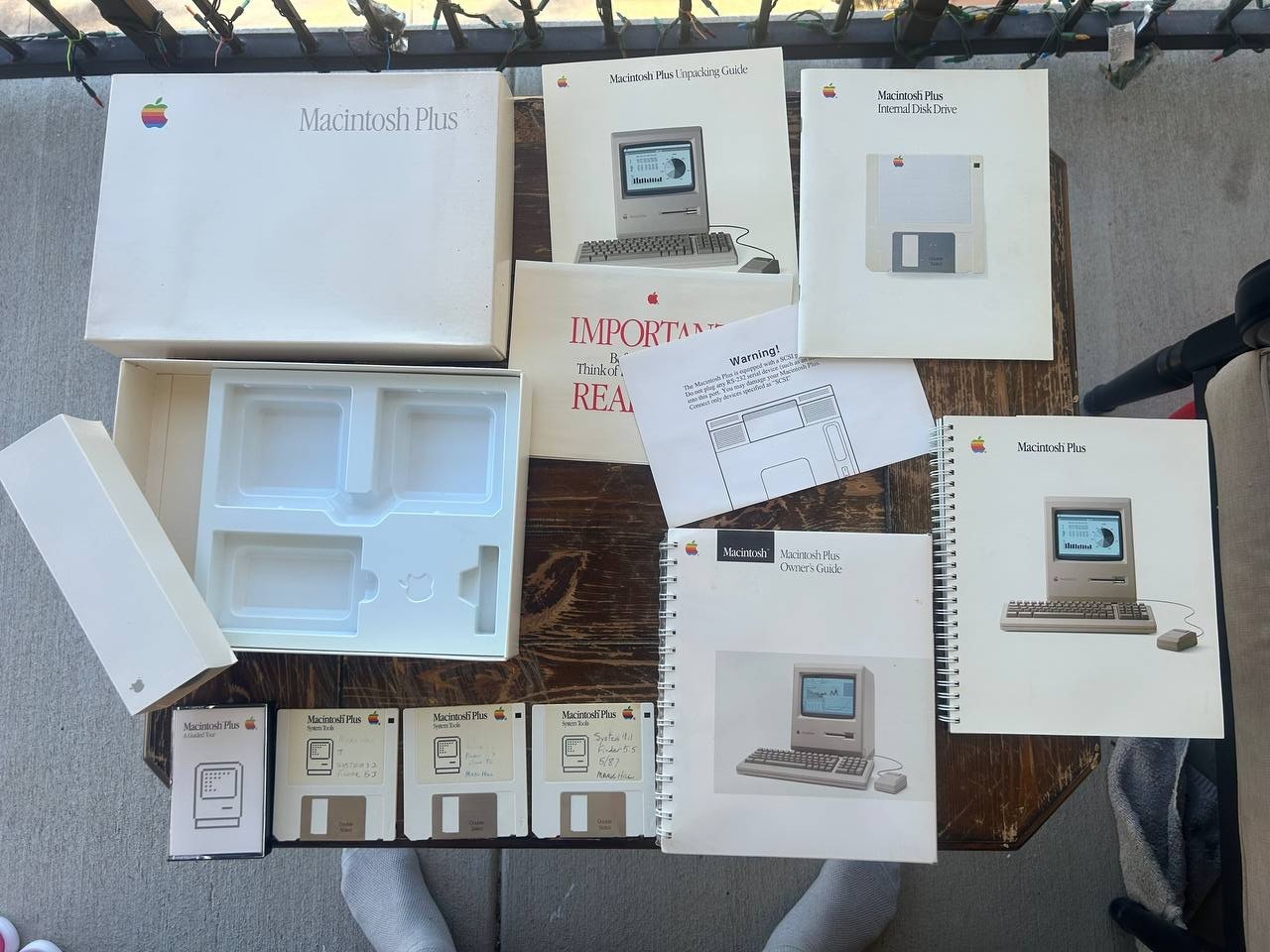 Vintage Apple Macintosh Plus Software Box Set Manuals Disks Cassette Original