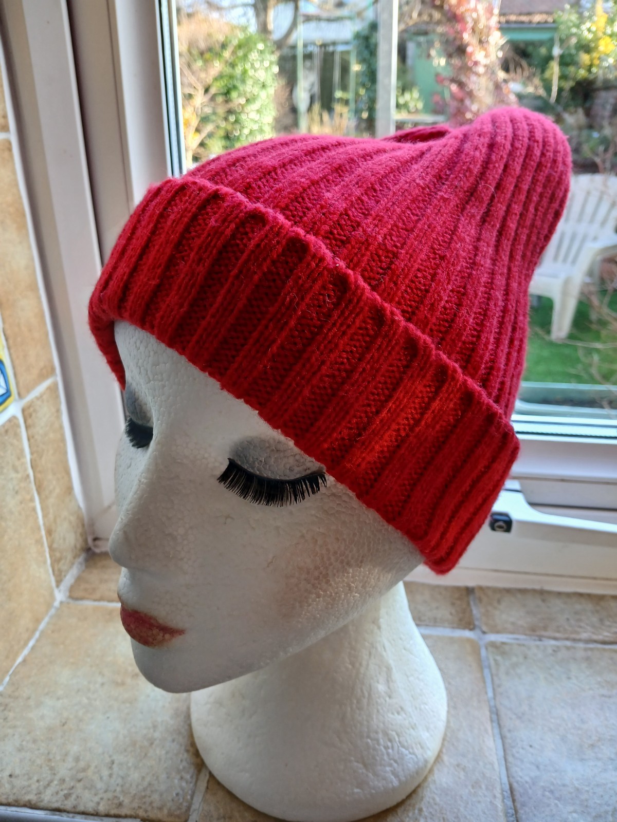 H&M Red Ribbed Acrylic Beanie Hat  One Size Unisex NWOT