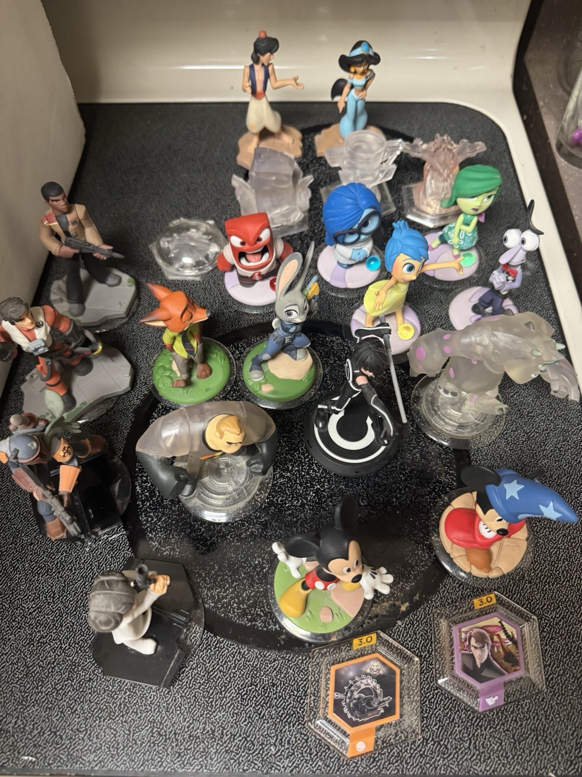 Disney Infinity Figures 1.0 2.0 3.0 Star Wars, Pixar, Mickey Choose Your Figure