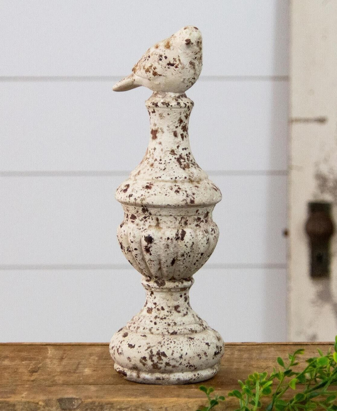 NEW Primitive FARMHOUSE BIRD ON PEDESTAL SHABBY Resin 11"H x 3.5"D x 3.5"W Chic