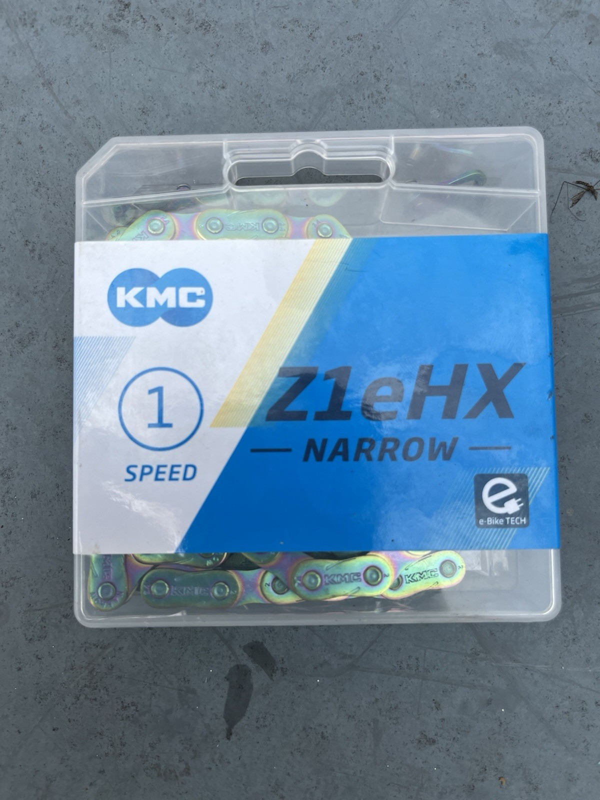 KMC Z1eHX Narrow Cool Black Steel 1-Speed Chain - 113 Links, MissingLink1