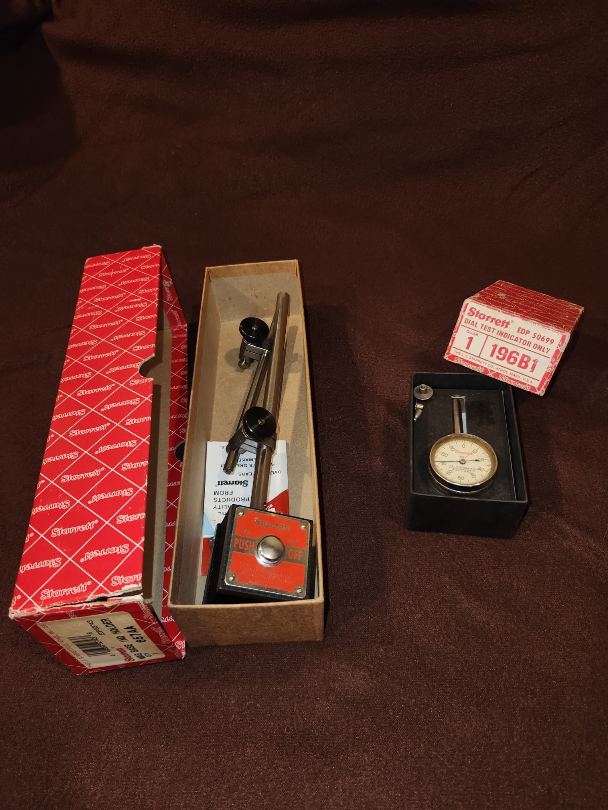 USA STARRETT No.657AA - NOS Magnetic base with no.196 indicator