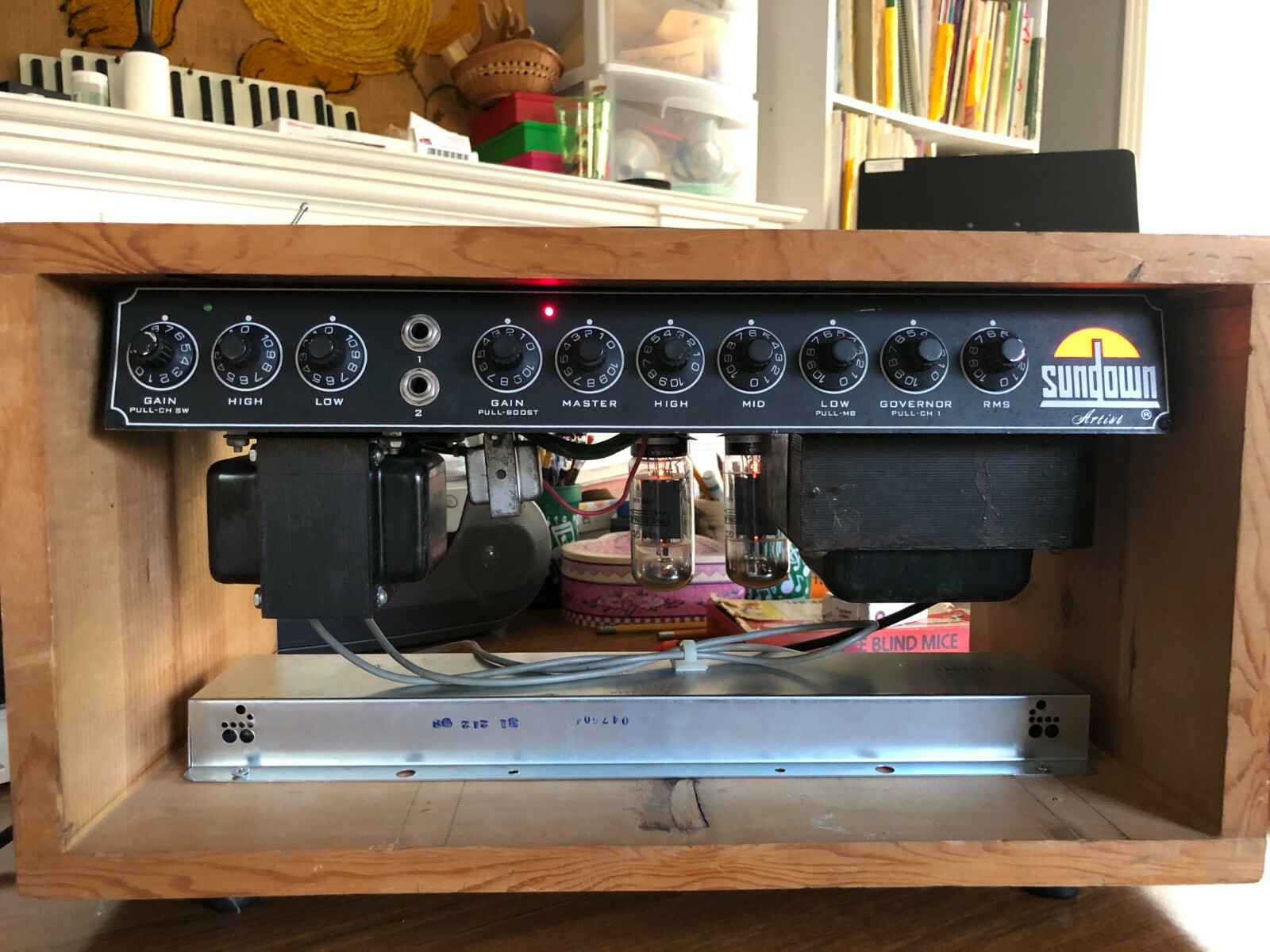 Sundown Artist 100 tube amp