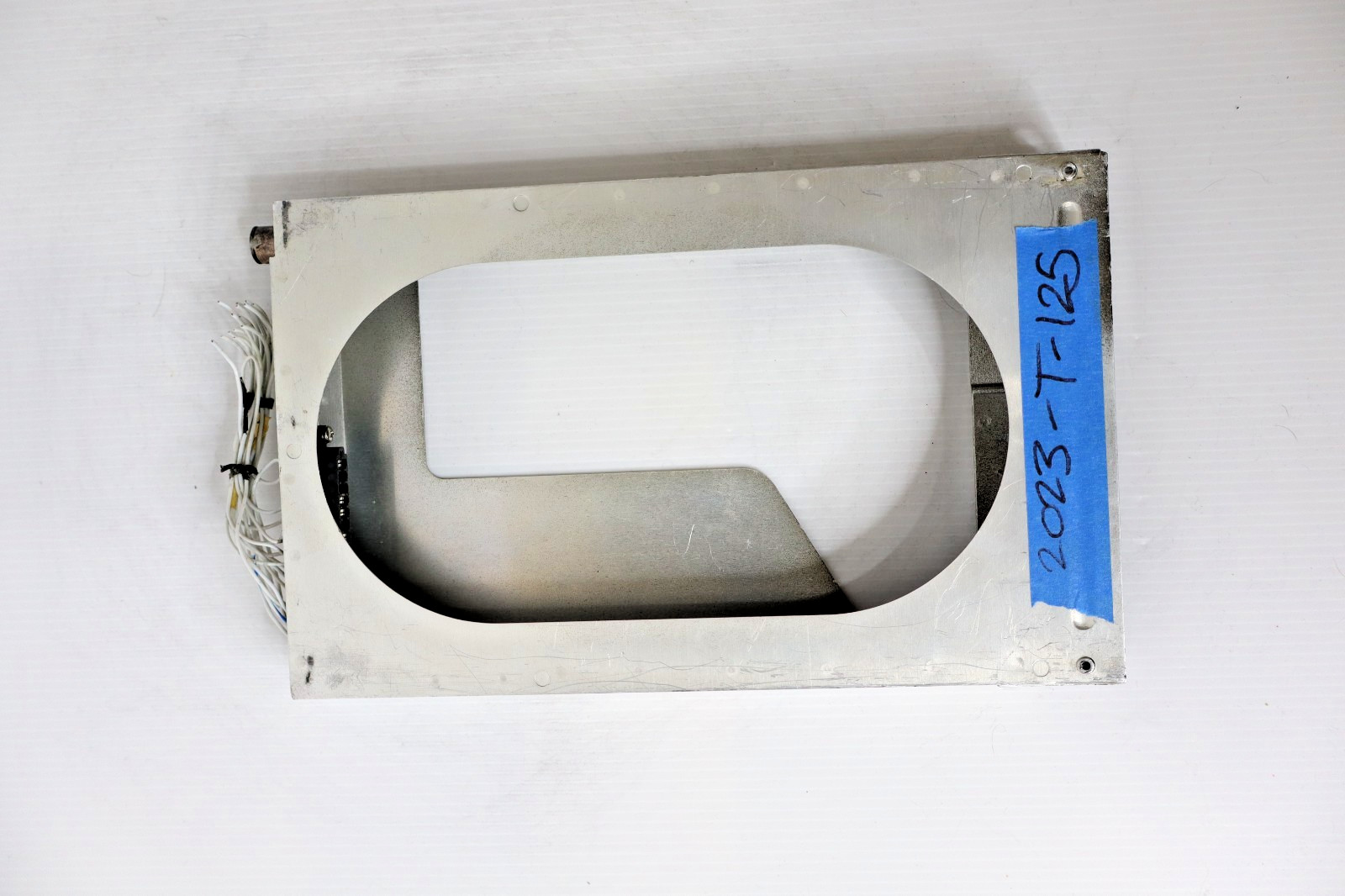 Bendix King KN 64 DME Mounting Tray & Connector