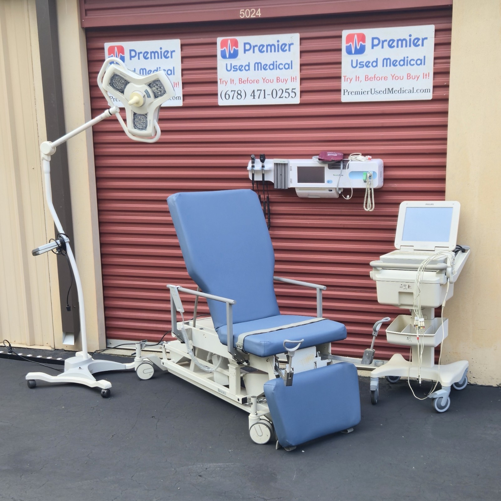 Exam Tables for Sale Biodex Ultra-Pro 056-694 w New Blue Denim Upholstery