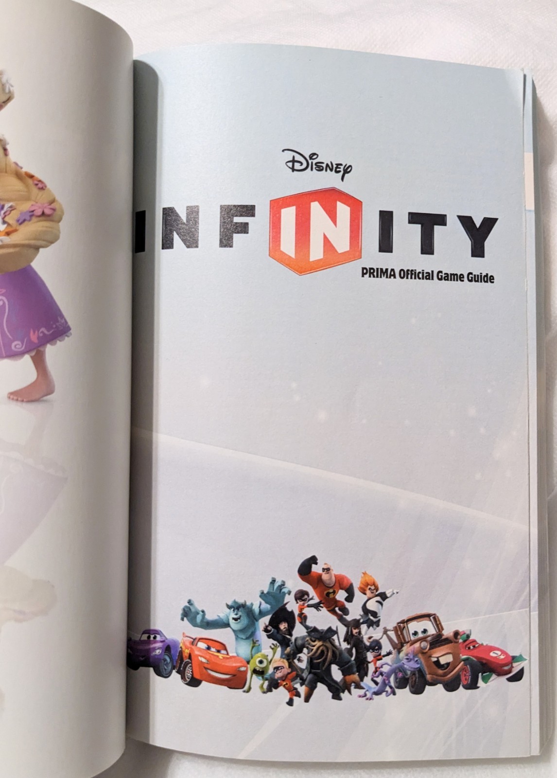 Disney Infinity Official Guide Walmart Limited Edition Book