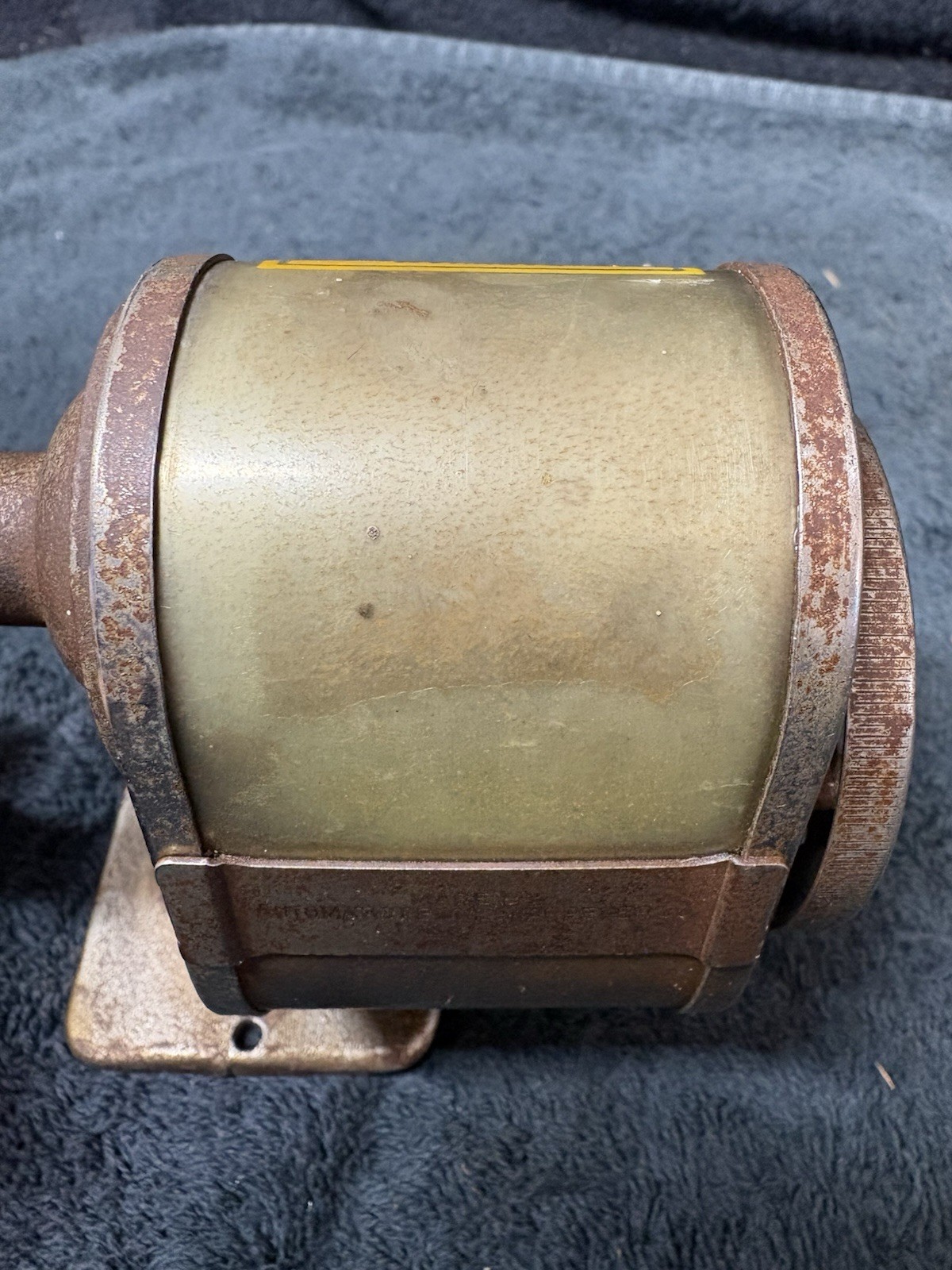 Vintage Giant No. 2 Pencil Sharpener Automatic Pencil Sharpener Co.