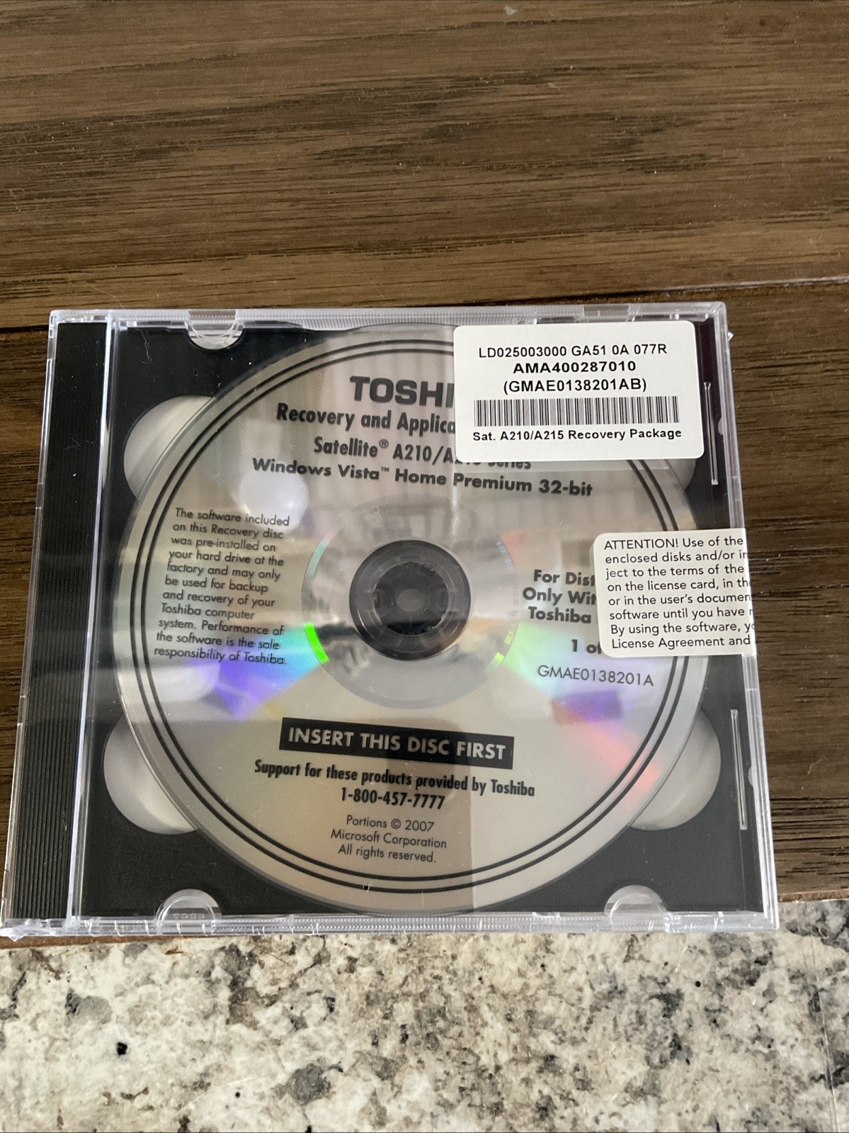Toshiba Satellite A210/A215 Series Recovery and Applications Drivers Disc Vista