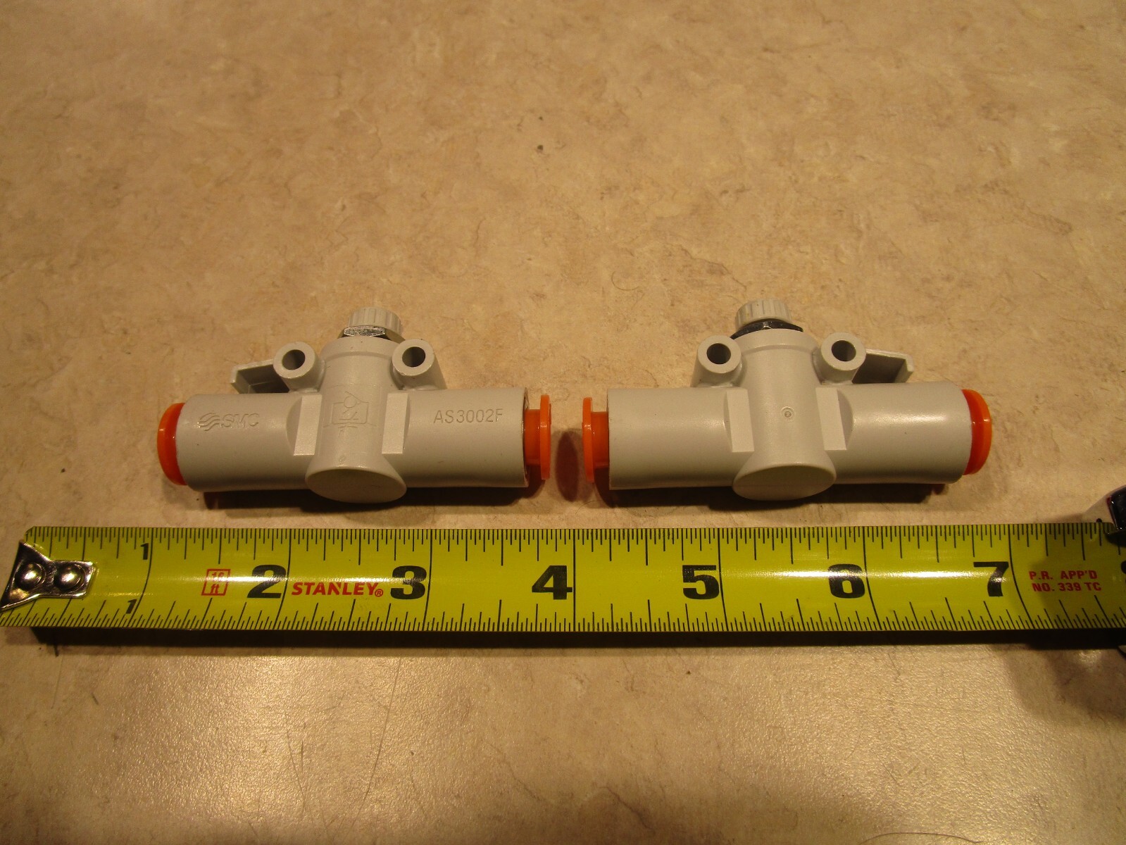 LOT OF 2 SMC AS3002F IN-LINE SPEED CONTROL VALVES 3/8" TUBE, Q0137