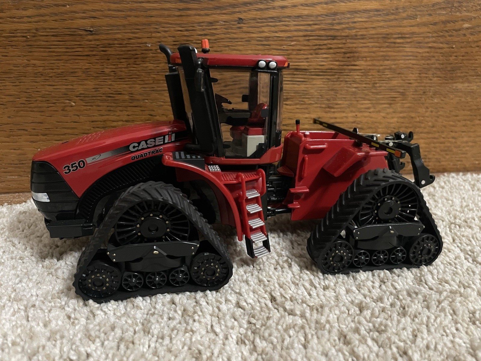 Case IH 350 AFS Connect Quadrac 1/32 2013 Farm Show ERTL