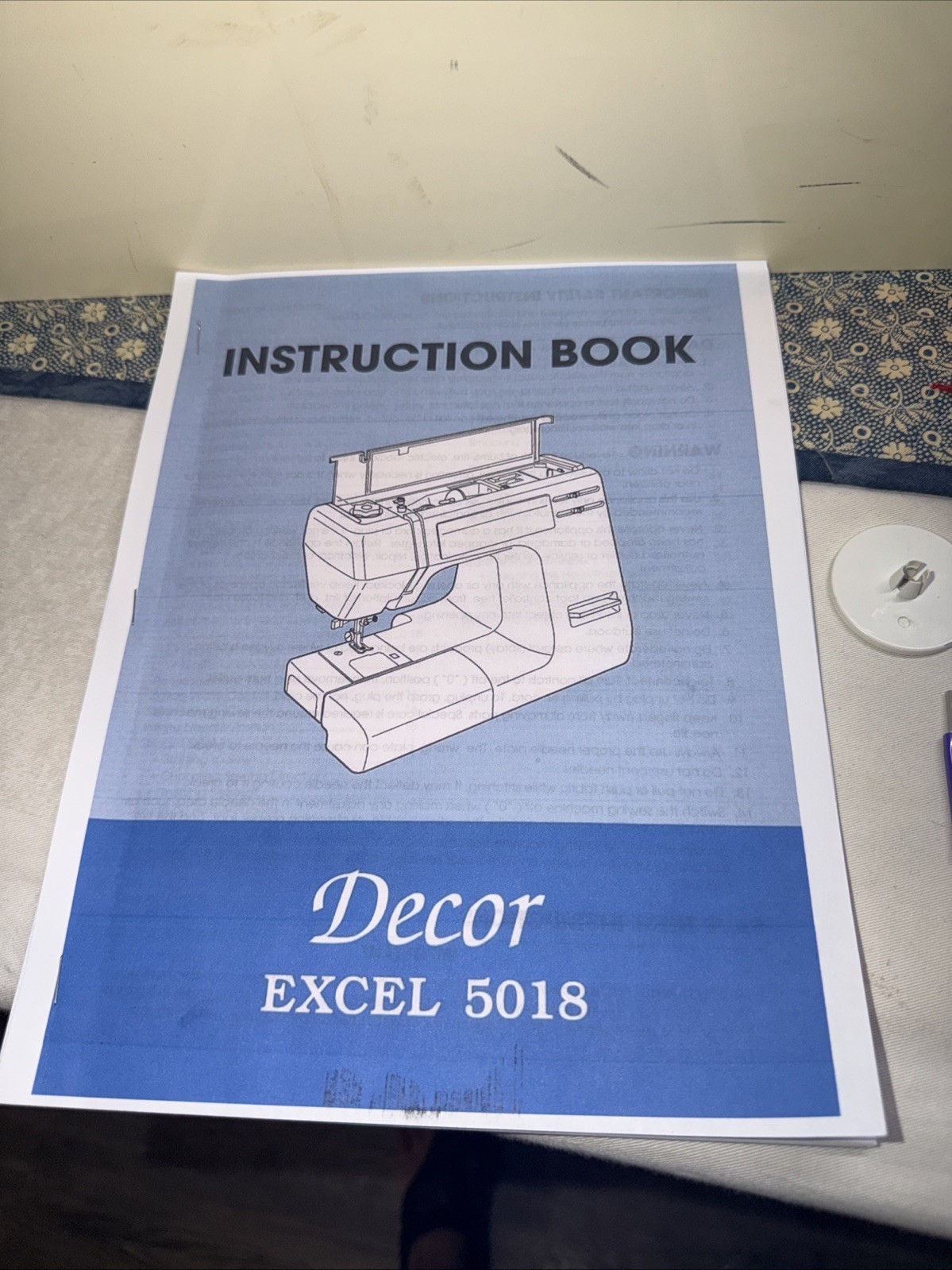 Janome Decor Excel 5018 Sewing Machine. Stitches Great-Reverse Does Not Work.