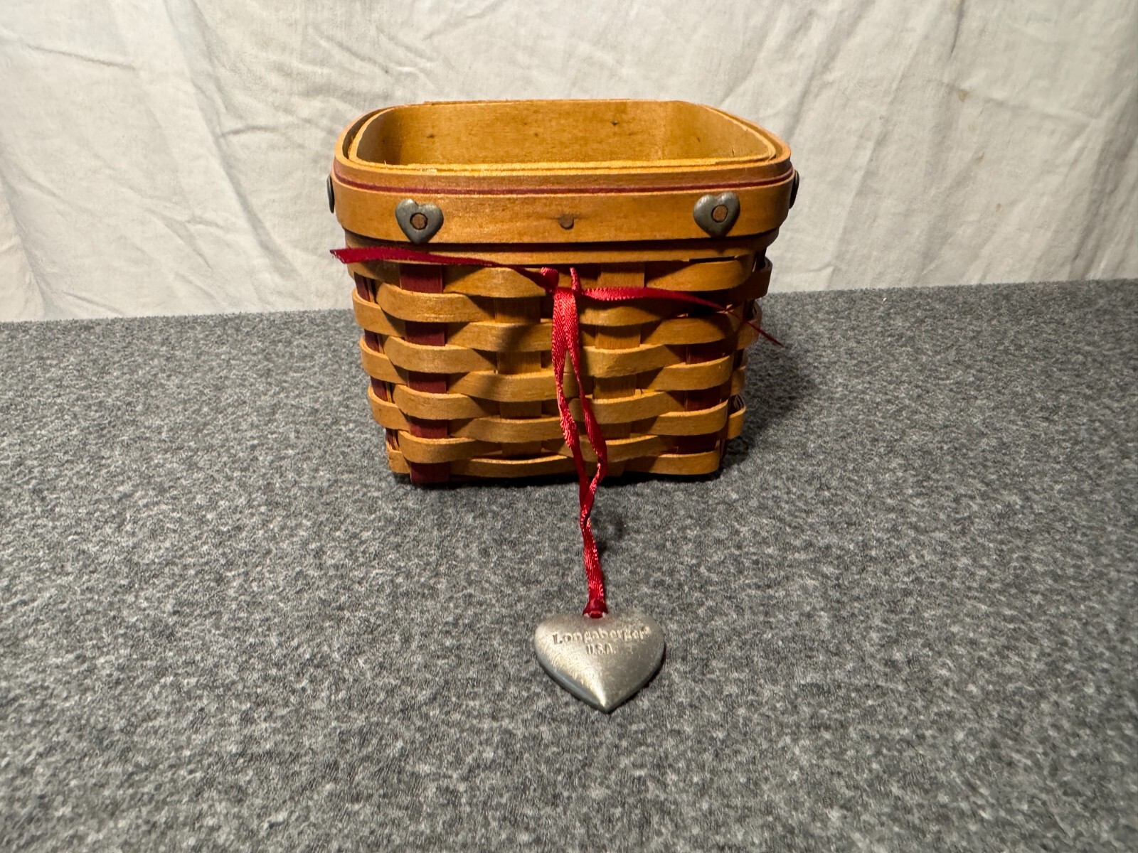 Longaberger Basket 2003 Heartland Heart Square Basket