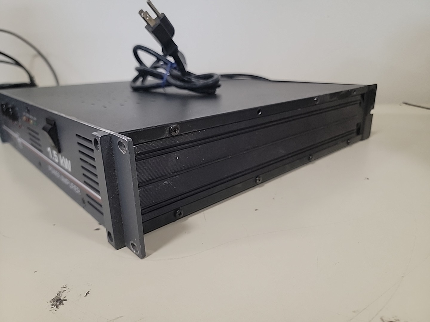 Electro Voice 1.5 Kw Power Amp