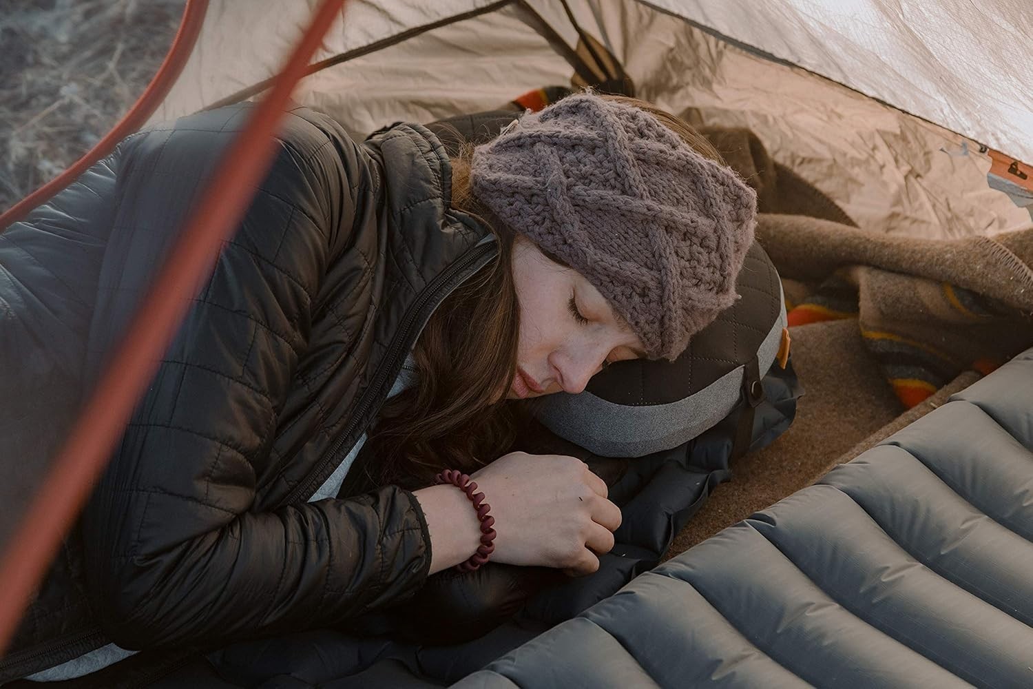 Compact Inflatable Camping Pillow with Removable Cover for Ultimate Comfort