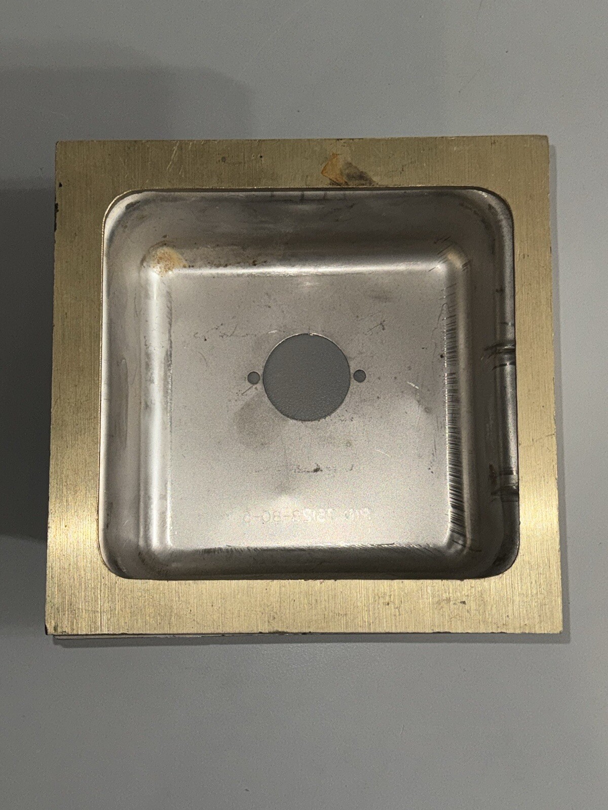 Jay R Smith Wall hydrant Box 75128-80-5 with Brass Spout