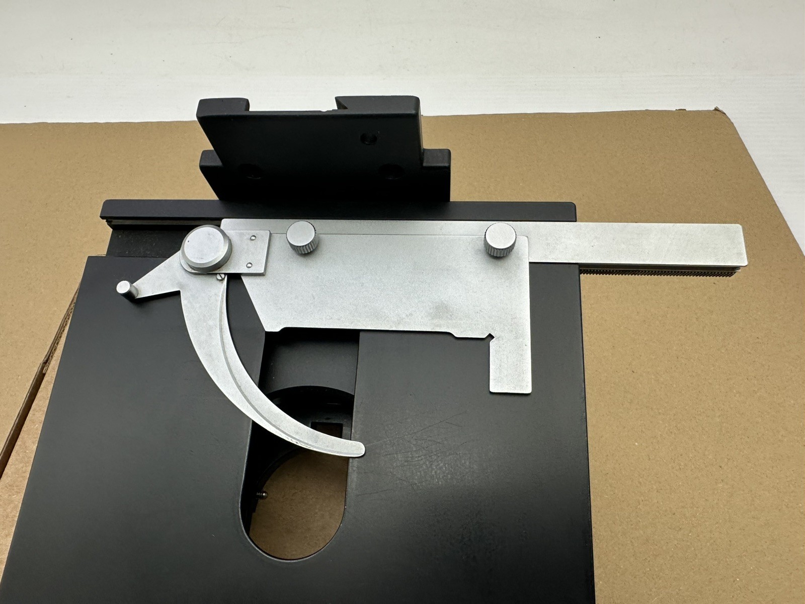 31-60-42 MECANICAL STAGE REPLACEMENT PART FOR BAUSCH LOMB BALPLAN MICROSCOPE