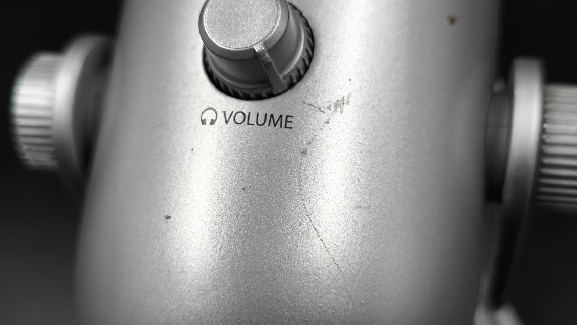 Blue Yeti Working Silver Microphone Used