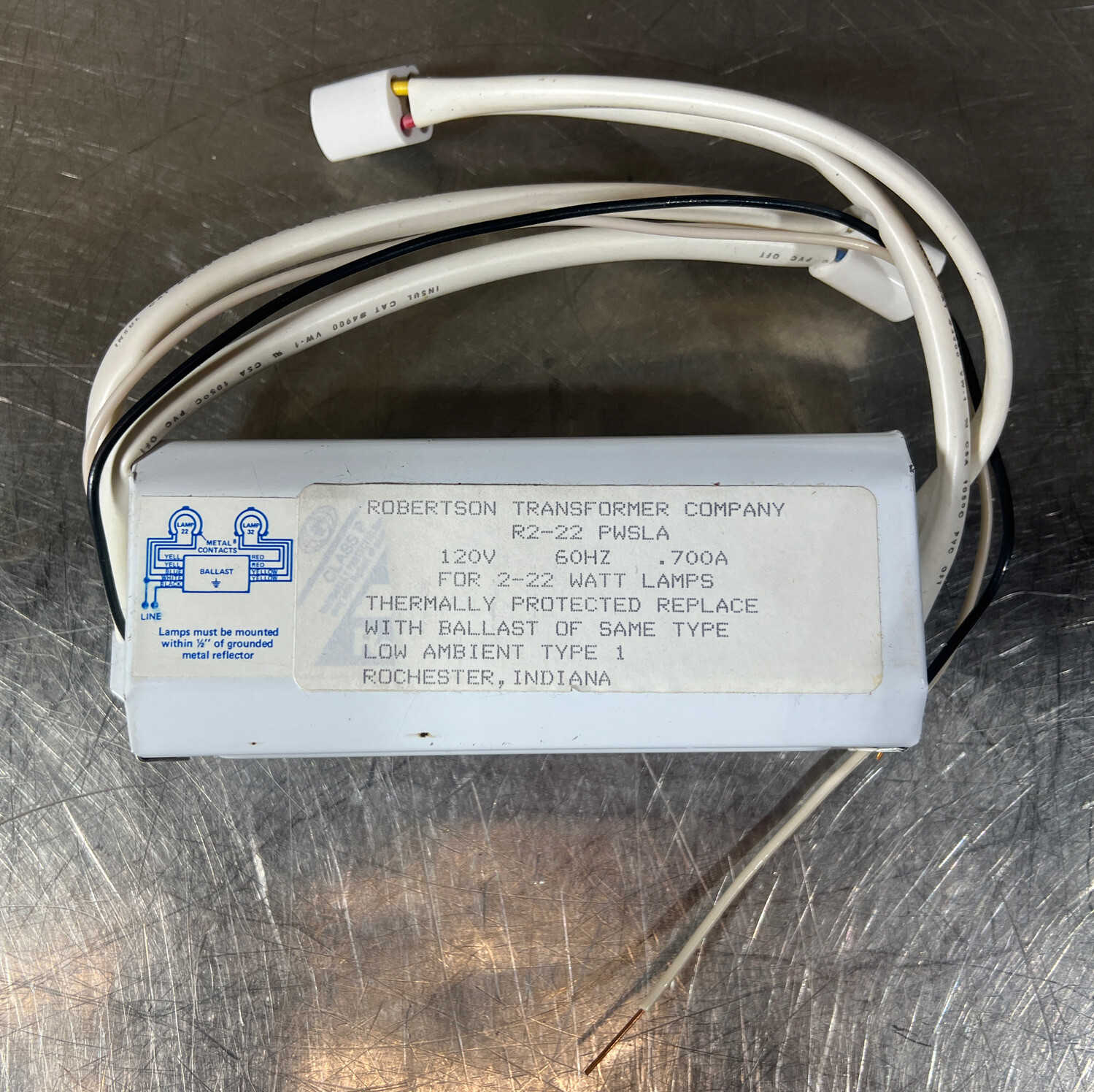 Nos Surplus Robertson transformer Company R2-22 PWSLA. Scratched & Scuffed