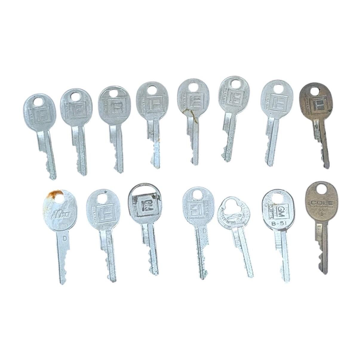 Lot of 15 Mixed Vintage GM General Motors Ilco Cole Car Vehicle Keys Cut V