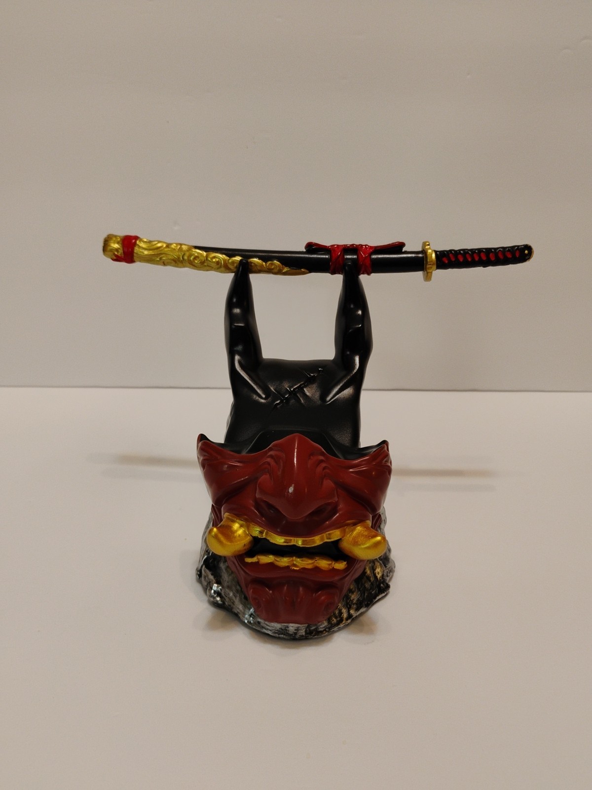Controller Stand Samurai Demon Design Durable Resin Gaming Holder Non-Slip Base