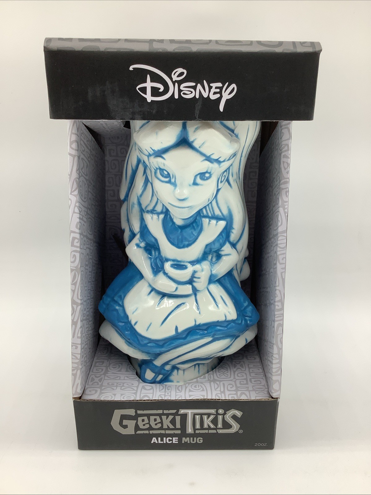 Geeki Tikis Disney Alice In Wonderland Alice Ceramic Mug NIB