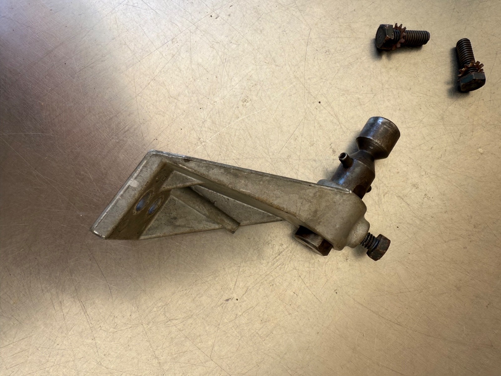 Vitg. Craftsman Table Saw blade guard mounting bracket 113.298842 113.298762