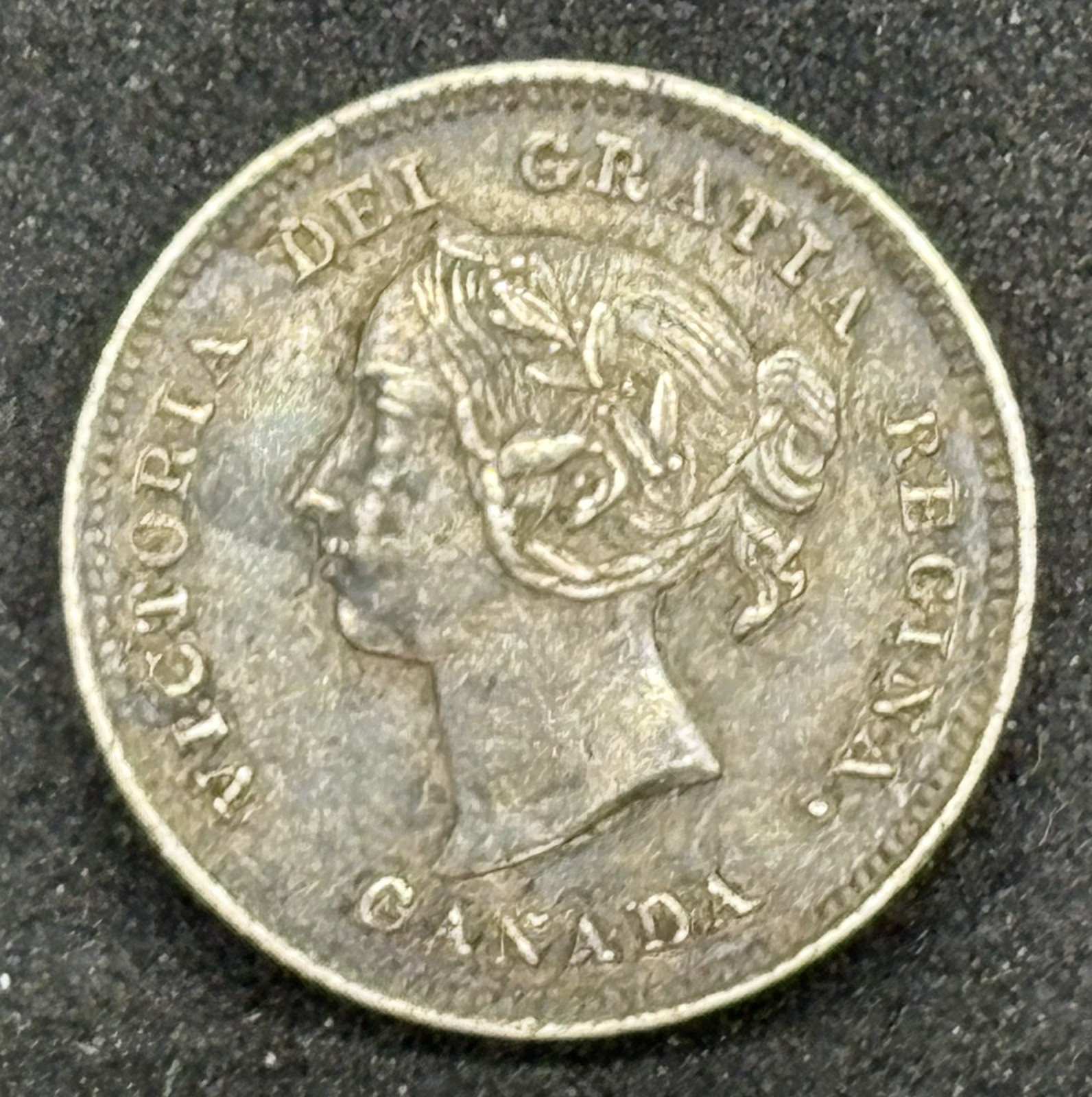 Canada 1888 Silver 5C Cents, AU Condition! Tough Coin!