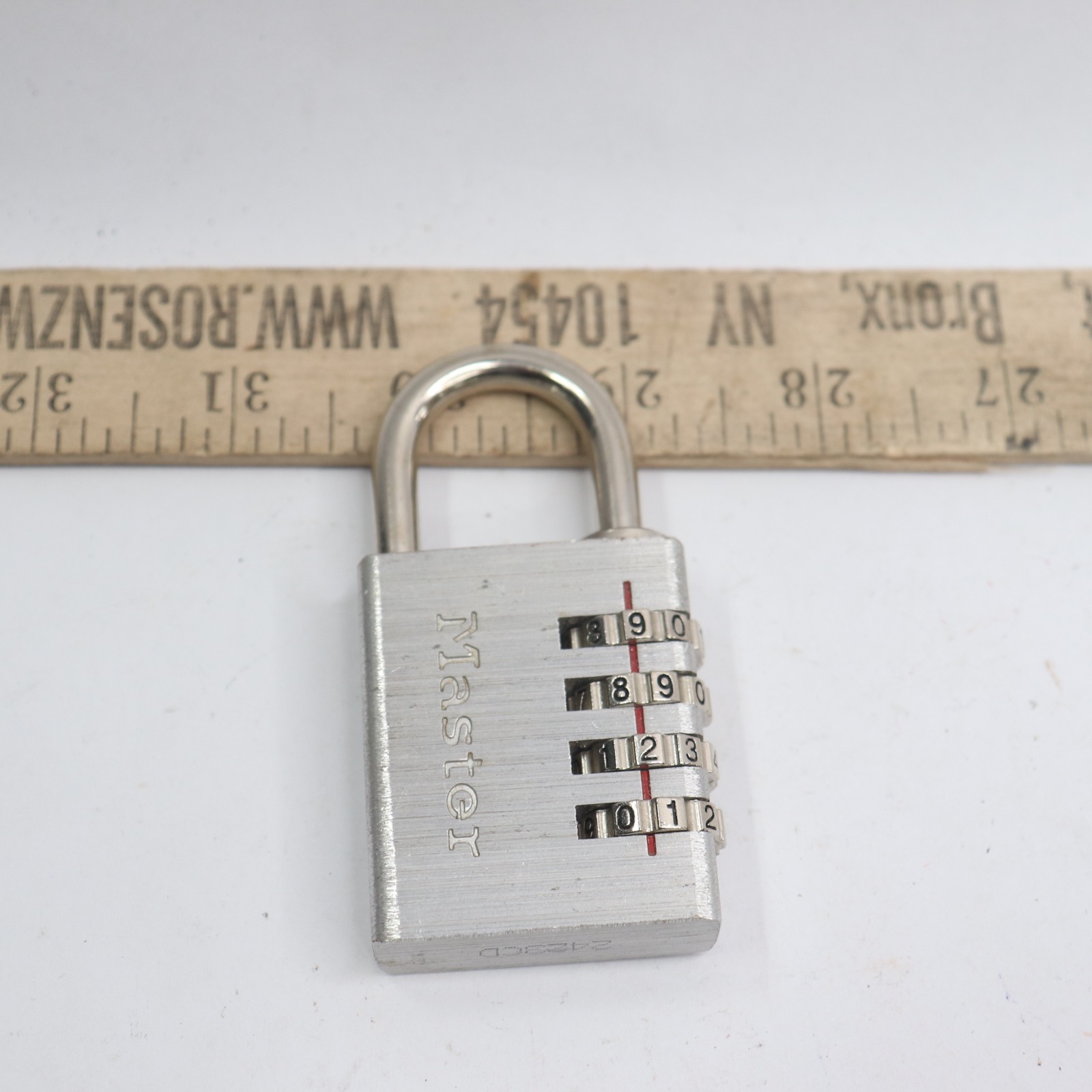 Masterlock Combination Lock Metal 1-1/2" W 2423CD