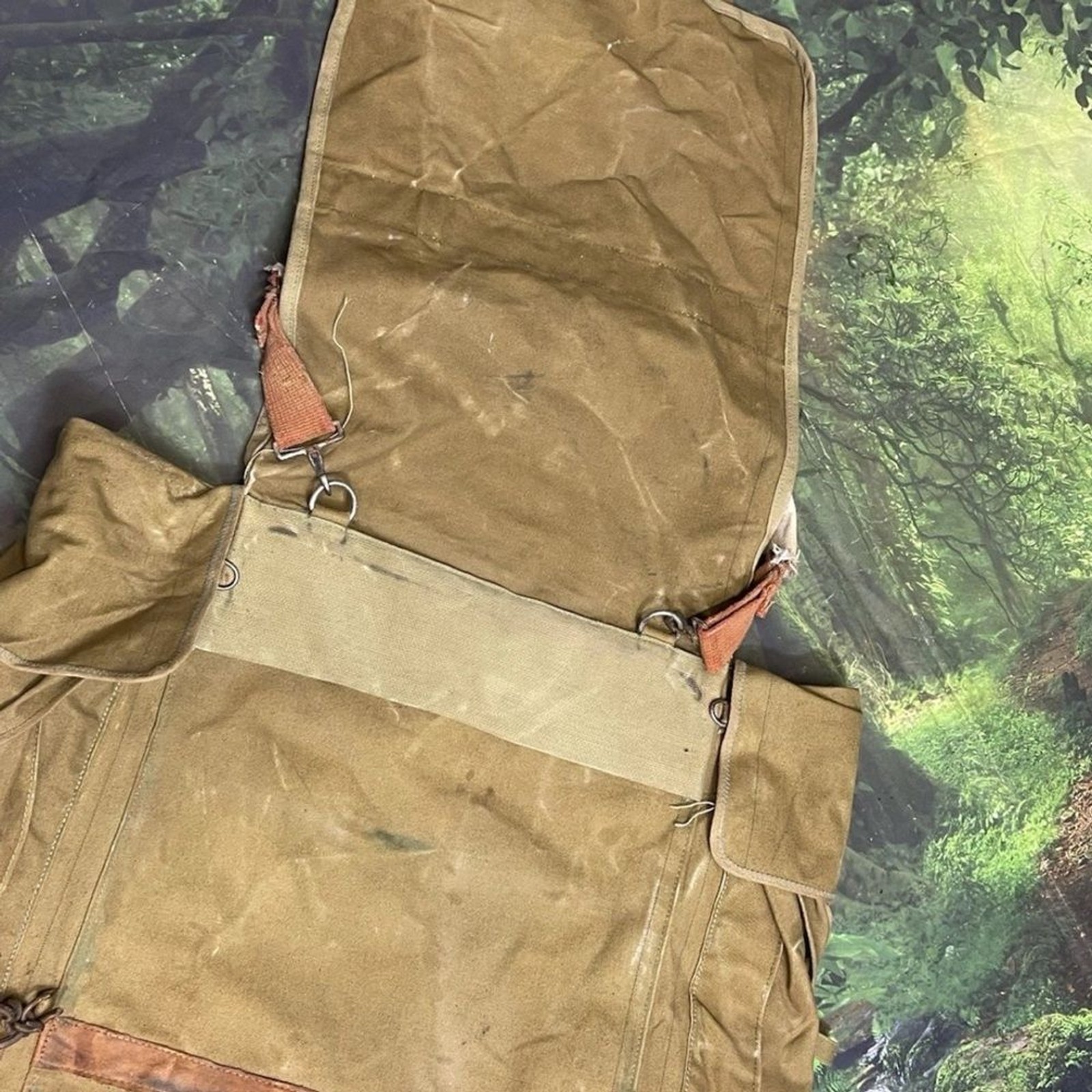 Vintage WW2 Army Military Canvas Field Bag Distressed Sack Large Backpack