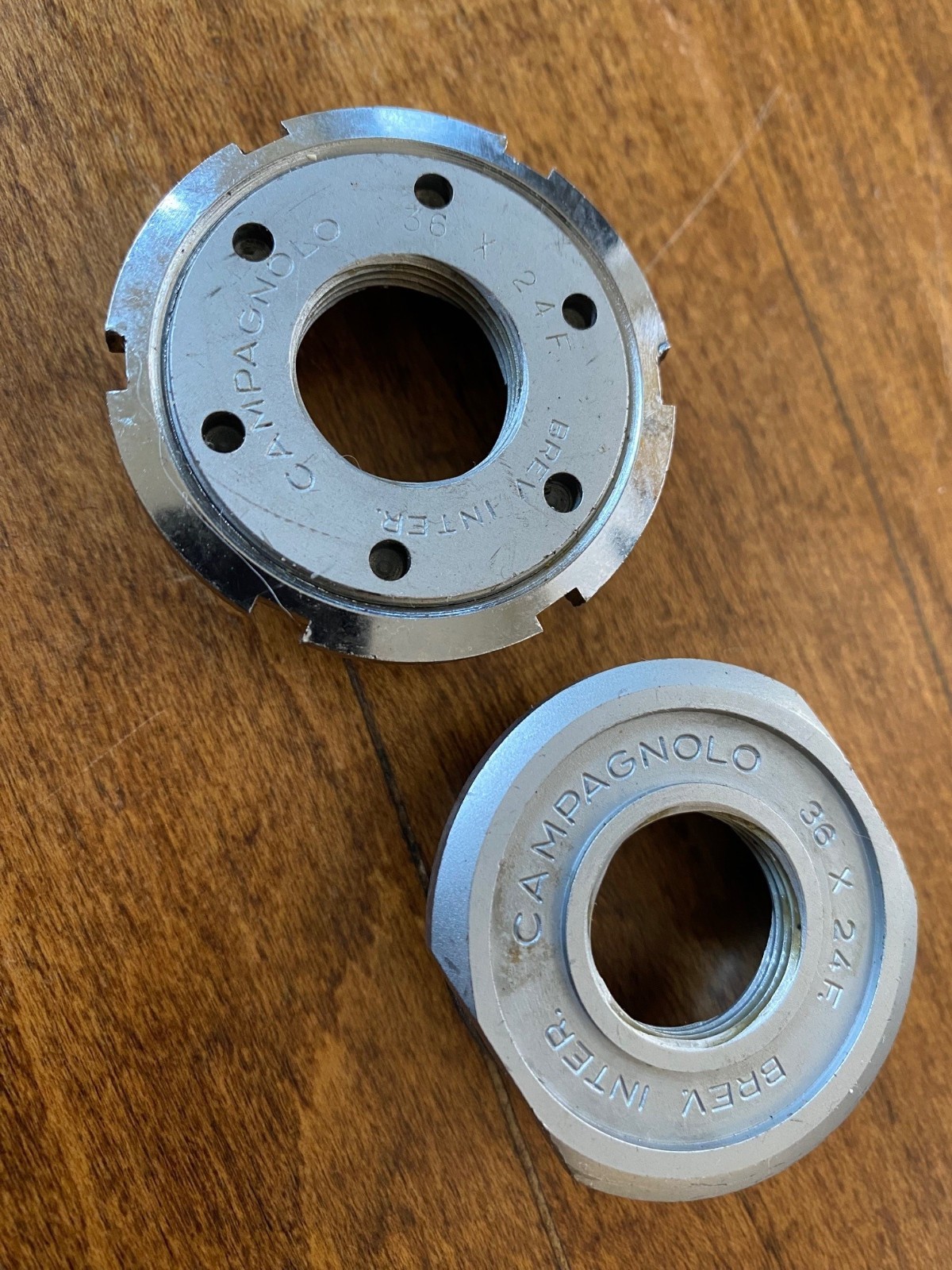 Campagnolo Nuovo Record bottom bracket cups w, lockring, Italian thread 36x24f