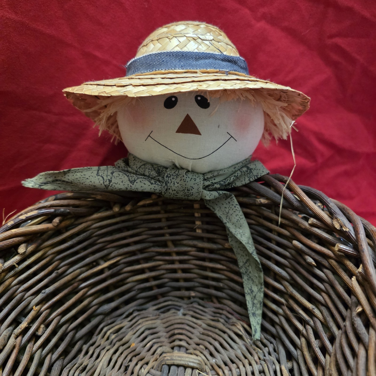 Scarecrow Sitter Basket