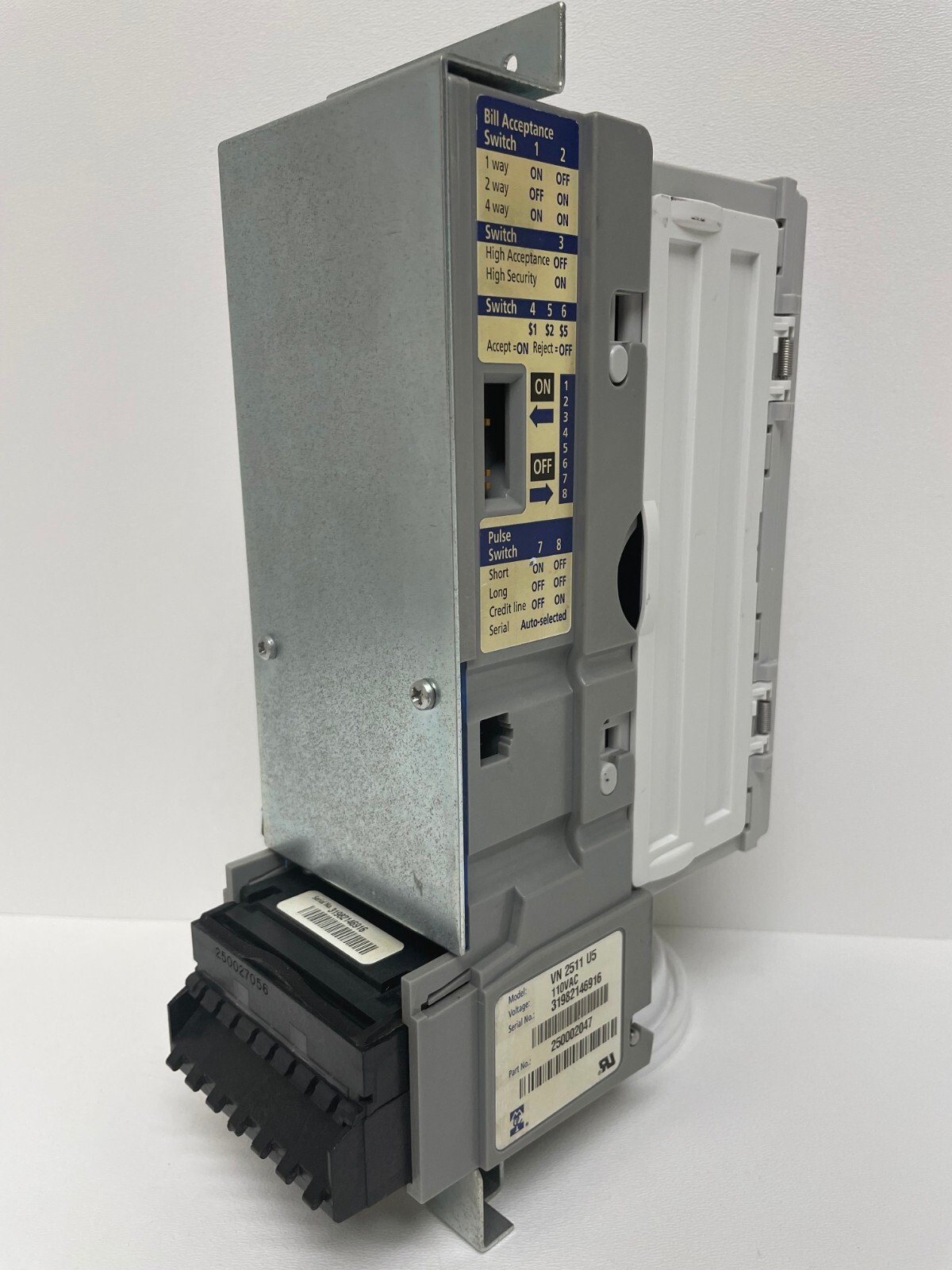 VN 2511 U5 METAL PLATE 117V BILL ACCEPTOR, VALIDATOR $1&$5  *COMPLETELYREBUILT*