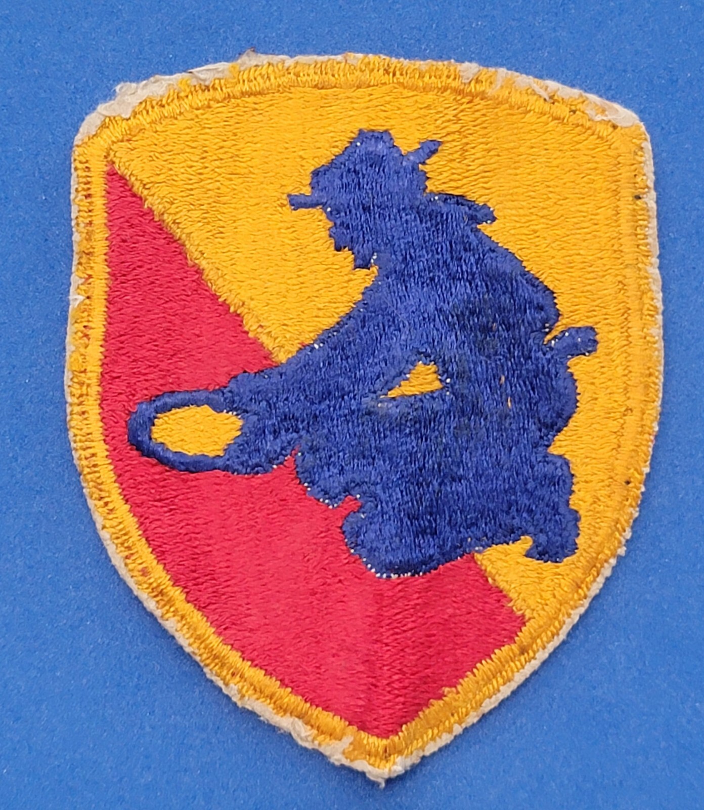 VTG UNITED STATES ARMY Gold Panning Uniform Badge PATCH US Military Division