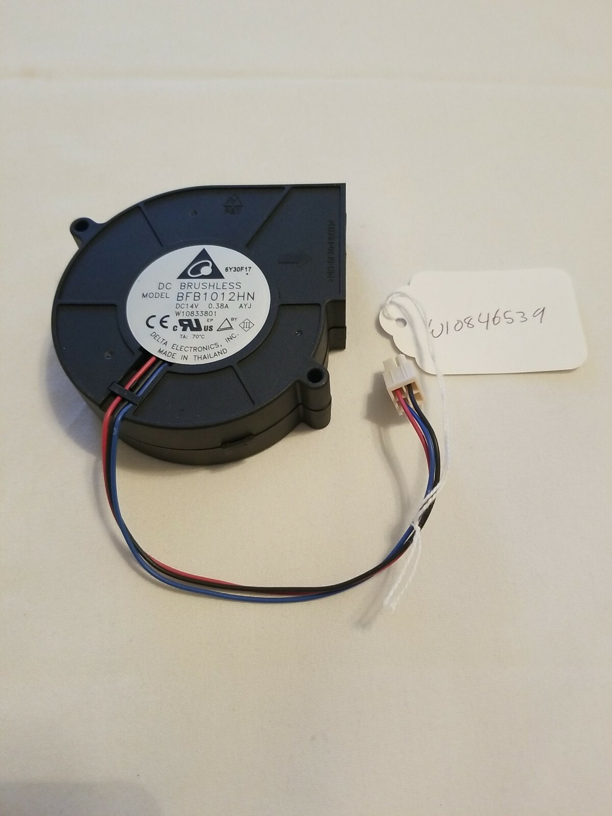 Genuine Whirlpool Refrigerator Evaporator Fan C3 W10846539 W10833801 NEW w/o Box