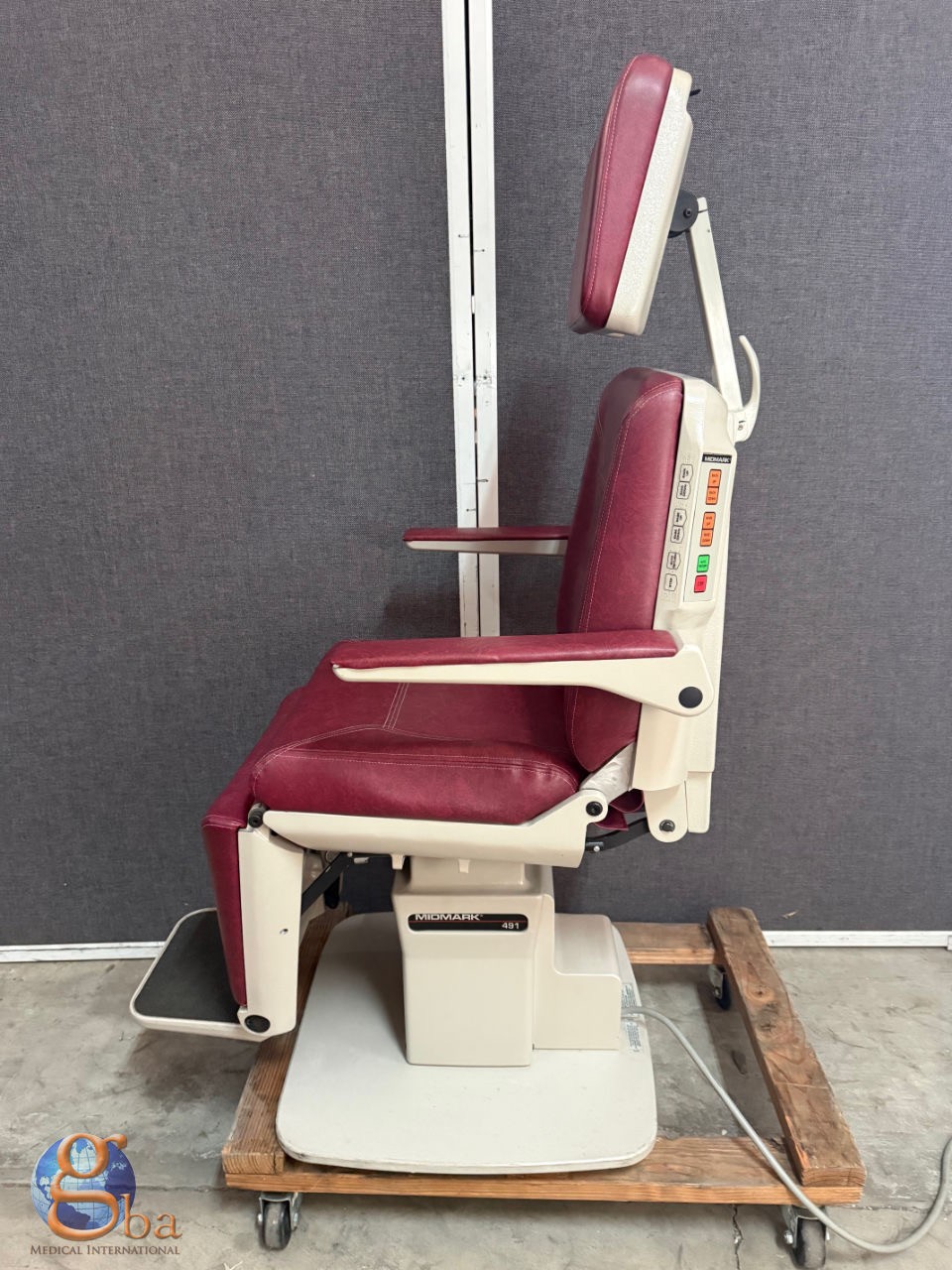 Midmark 491 ENT Power Procedure Exam Chair
